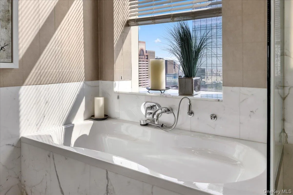 230 56th Street, New York, NY, 3 Bedrooms Bedrooms, 7 Rooms Rooms,3 BathroomsBathrooms,Residential,For Rent,56th,0,1012327 230 56th Street, New York, NY, 3 Bedrooms Bedrooms, 7 Rooms Rooms,3 BathroomsBathrooms,Residential,For Rent,56th,0,1012327