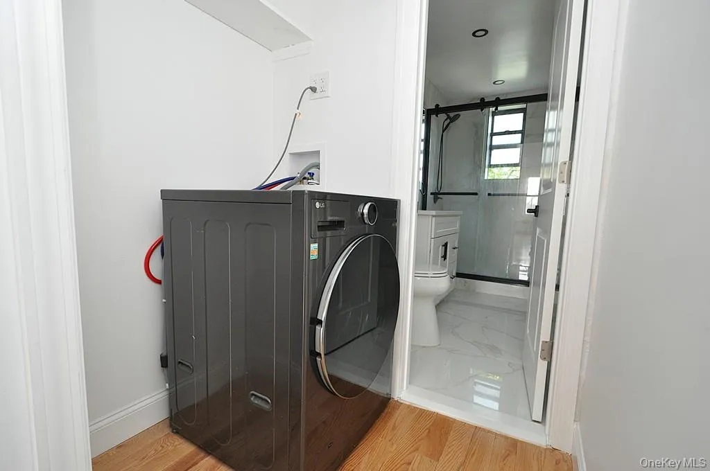 1 Broad Parkway, White Plains, NY, 1 Bedroom Bedrooms, 3 Rooms Rooms,1 BathroomBathrooms,Residential Lease,For Rent,Broad,0,1012328 1 Broad Parkway, White Plains, NY, 1 Bedroom Bedrooms, 3 Rooms Rooms,1 BathroomBathrooms,Residential Lease,For Rent,Broad,0,1012328