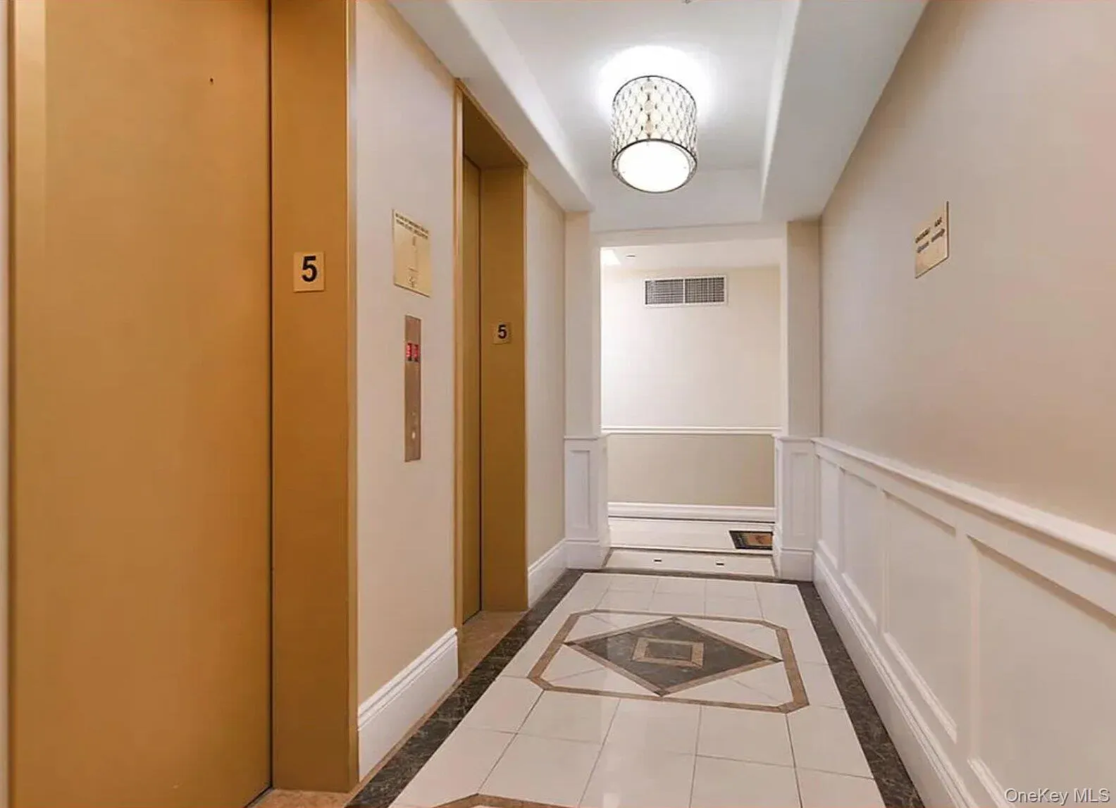 63-36 99th Street, New York, NY, 2 Bedrooms Bedrooms, 3 Rooms Rooms,2 BathroomsBathrooms,Residential Lease,For Rent,99th,0,1012329 63-36 99th Street, New York, NY, 2 Bedrooms Bedrooms, 3 Rooms Rooms,2 BathroomsBathrooms,Residential Lease,For Rent,99th,0,1012329