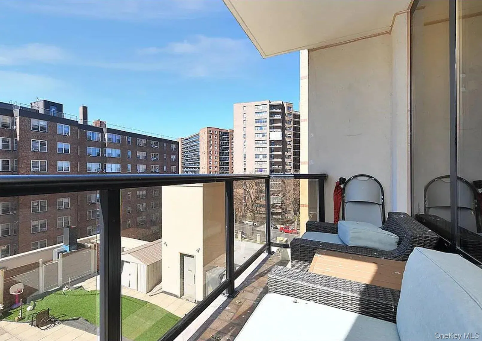 63-36 99th Street, New York, NY, 2 Bedrooms Bedrooms, 3 Rooms Rooms,2 BathroomsBathrooms,Residential Lease,For Rent,99th,0,1012329 63-36 99th Street, New York, NY, 2 Bedrooms Bedrooms, 3 Rooms Rooms,2 BathroomsBathrooms,Residential Lease,For Rent,99th,0,1012329