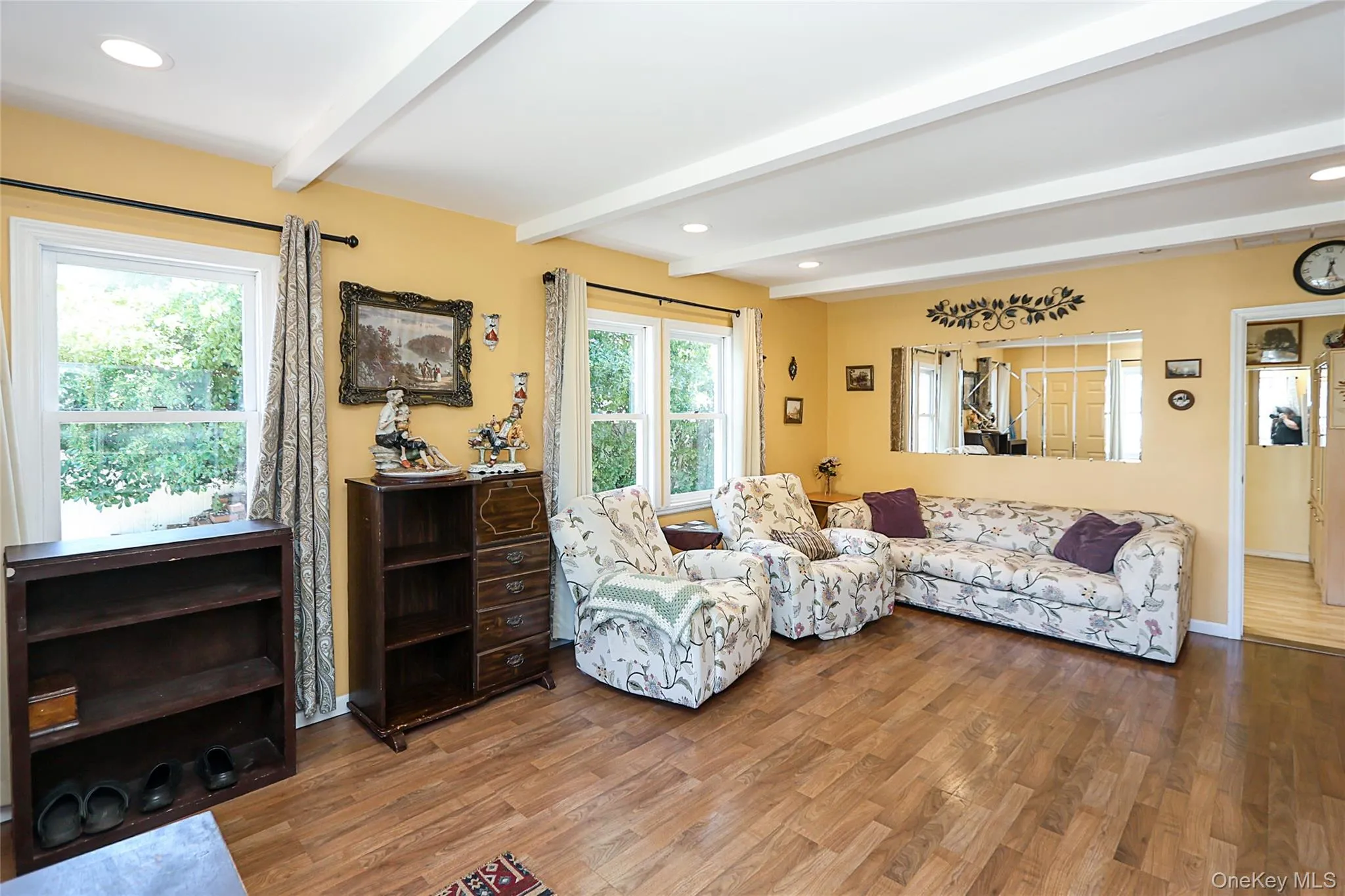 110 Franklin Avenue, Huntington, NY, 3 Bedrooms Bedrooms, 6 Rooms Rooms,1 BathroomBathrooms,Residential,For Rent,Franklin,0,1012333 110 Franklin Avenue, Huntington, NY, 3 Bedrooms Bedrooms, 6 Rooms Rooms,1 BathroomBathrooms,Residential,For Rent,Franklin,0,1012333