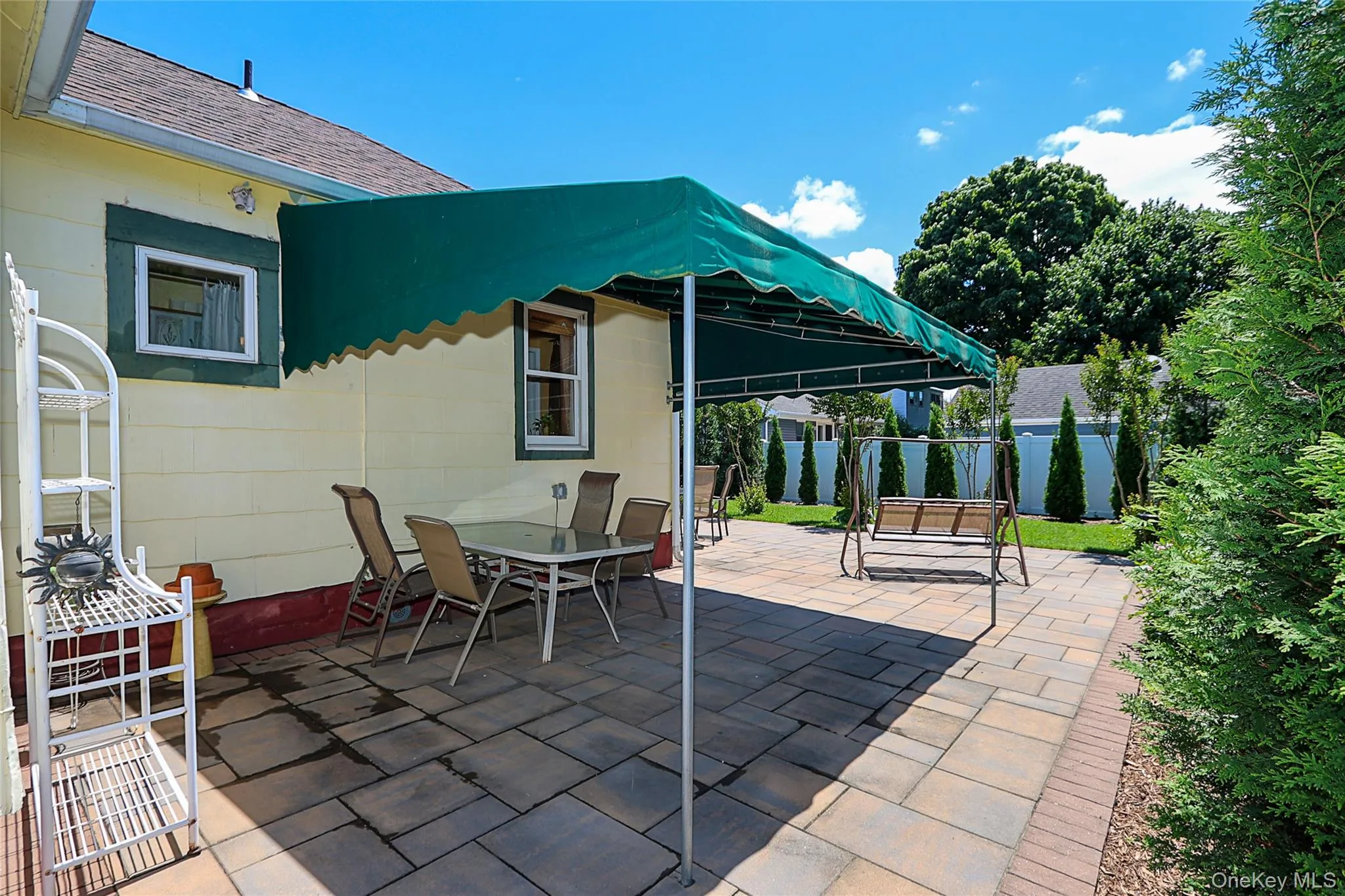 110 Franklin Avenue, Huntington, NY, 3 Bedrooms Bedrooms, 6 Rooms Rooms,1 BathroomBathrooms,Residential,For Rent,Franklin,0,1012333 110 Franklin Avenue, Huntington, NY, 3 Bedrooms Bedrooms, 6 Rooms Rooms,1 BathroomBathrooms,Residential,For Rent,Franklin,0,1012333
