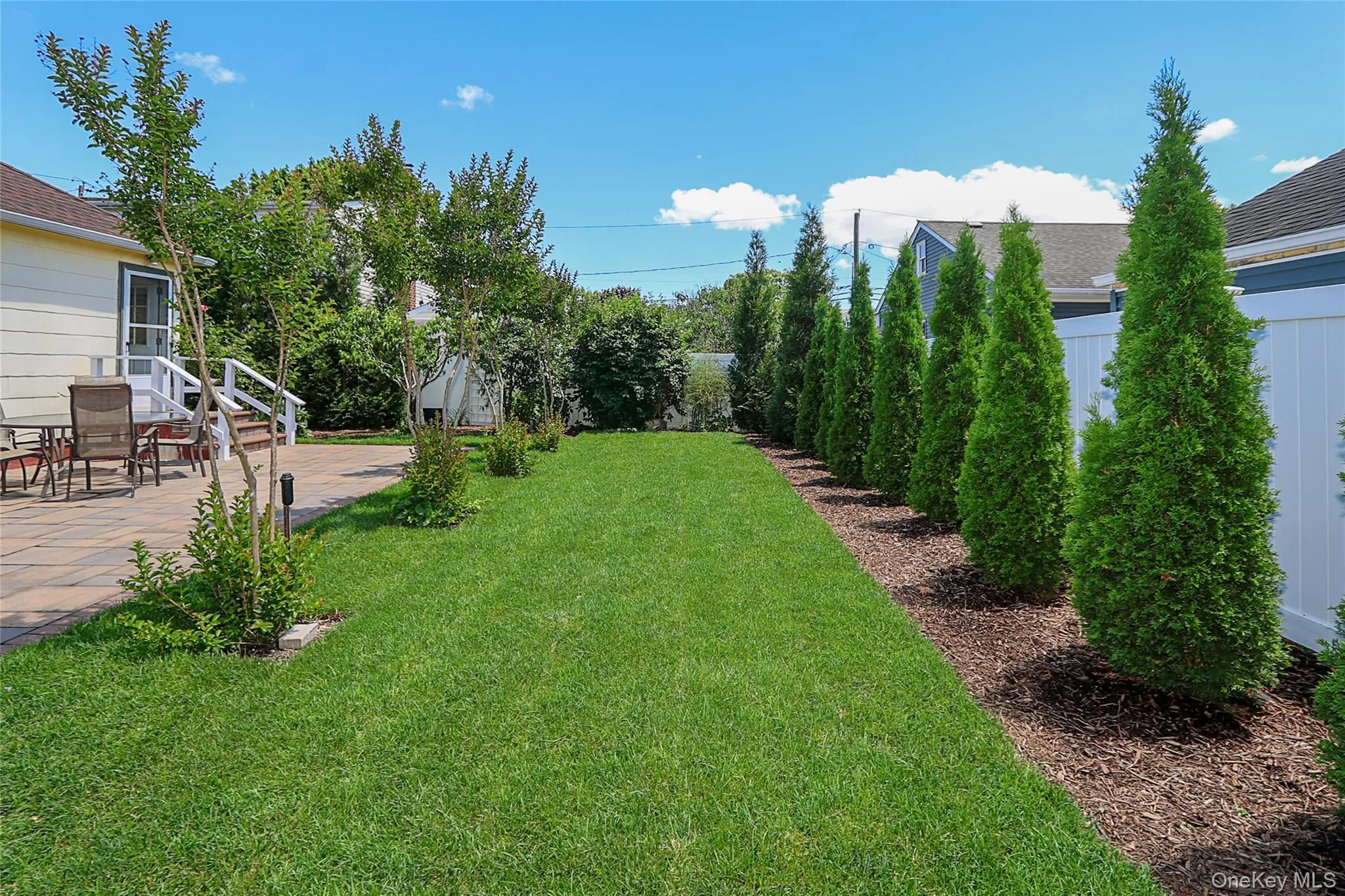 110 Franklin Avenue, Huntington, NY, 3 Bedrooms Bedrooms, 6 Rooms Rooms,1 BathroomBathrooms,Residential,For Rent,Franklin,0,1012333 110 Franklin Avenue, Huntington, NY, 3 Bedrooms Bedrooms, 6 Rooms Rooms,1 BathroomBathrooms,Residential,For Rent,Franklin,0,1012333