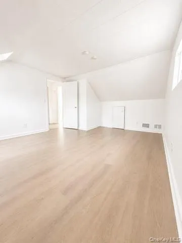 113 Middletown Road, Clarkstown, NY, 1 Bedroom Bedrooms, 2 Rooms Rooms,1 BathroomBathrooms,Residential Lease,For Rent,Middletown,0,1012335 113 Middletown Road, Clarkstown, NY, 1 Bedroom Bedrooms, 2 Rooms Rooms,1 BathroomBathrooms,Residential Lease,For Rent,Middletown,0,1012335