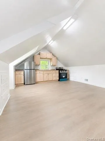 113 Middletown Road, Clarkstown, NY, 1 Bedroom Bedrooms, 2 Rooms Rooms,1 BathroomBathrooms,Residential Lease,For Rent,Middletown,0,1012335 113 Middletown Road, Clarkstown, NY, 1 Bedroom Bedrooms, 2 Rooms Rooms,1 BathroomBathrooms,Residential Lease,For Rent,Middletown,0,1012335