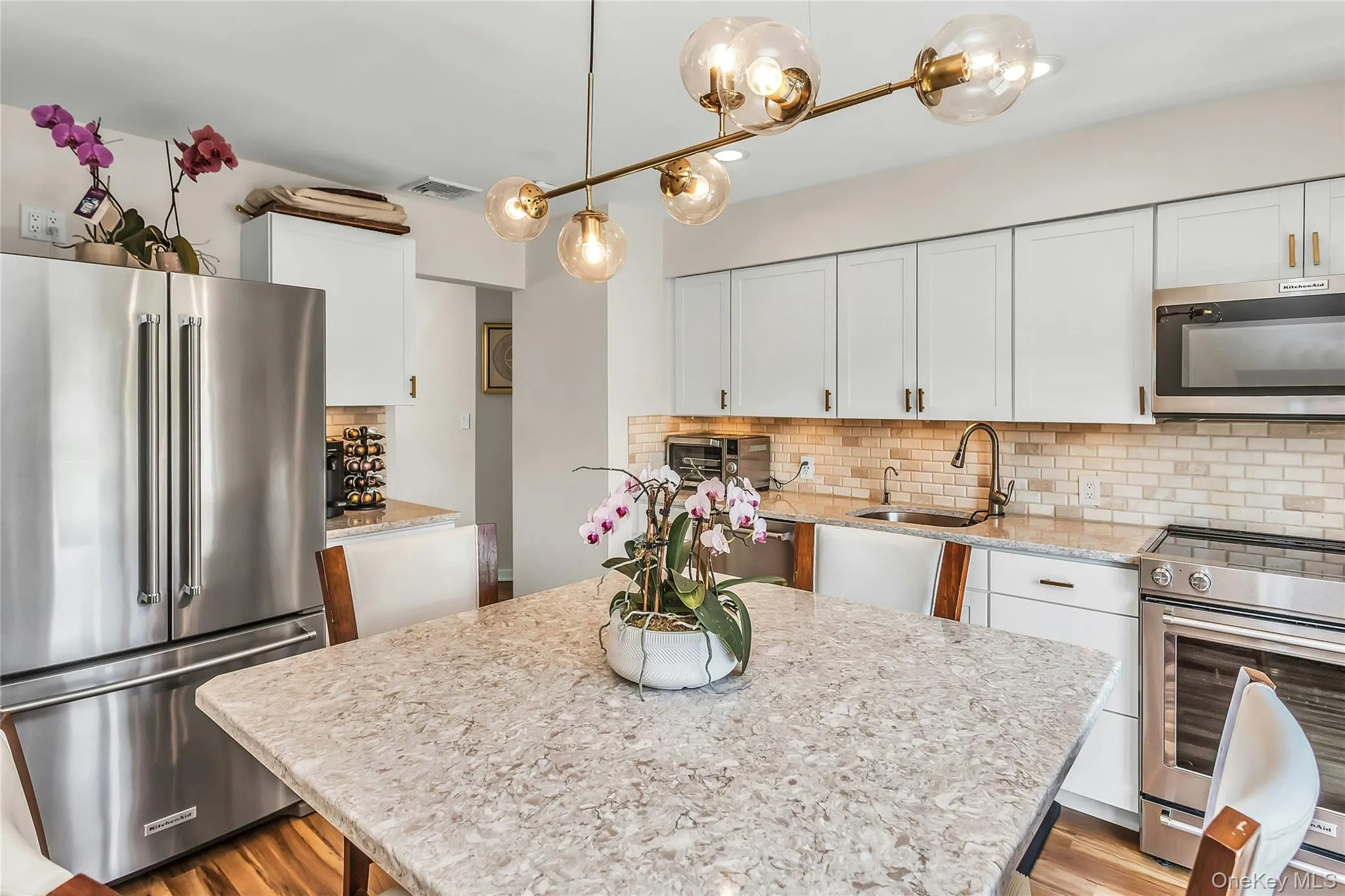 15 Lois Lane, Oyster Bay, NY, 3 Bedrooms Bedrooms, 7 Rooms Rooms,2 BathroomsBathrooms,Residential,For Rent,Lois,0,KEY1012336 15 Lois Lane, Oyster Bay, NY, 3 Bedrooms Bedrooms, 7 Rooms Rooms,2 BathroomsBathrooms,Residential,For Rent,Lois,0,KEY1012336