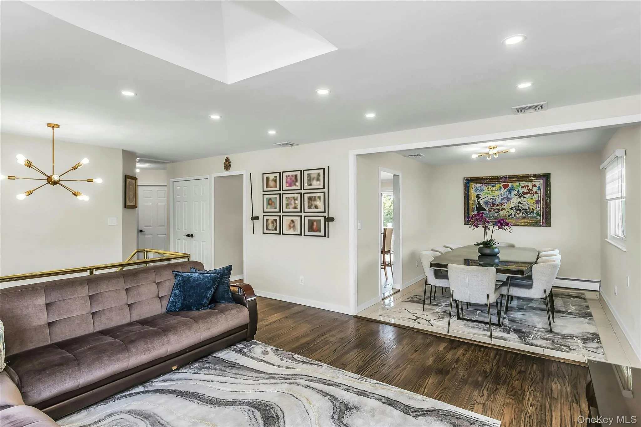 15 Lois Lane, Oyster Bay, NY, 3 Bedrooms Bedrooms, 7 Rooms Rooms,2 BathroomsBathrooms,Residential,For Rent,Lois,0,KEY1012336 15 Lois Lane, Oyster Bay, NY, 3 Bedrooms Bedrooms, 7 Rooms Rooms,2 BathroomsBathrooms,Residential,For Rent,Lois,0,KEY1012336