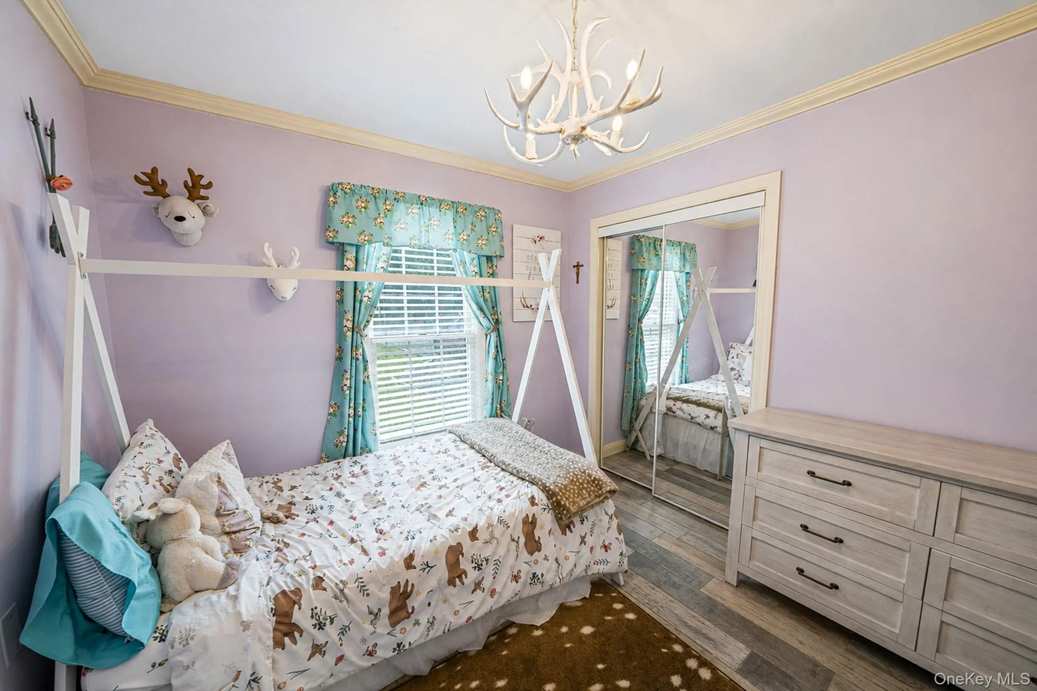 1010 Sipp Avenue, Brookhaven, NY, 6 Bedrooms Bedrooms, 13 Rooms Rooms,3 BathroomsBathrooms,Residential,For Rent,Sipp,0,1012337 1010 Sipp Avenue, Brookhaven, NY, 6 Bedrooms Bedrooms, 13 Rooms Rooms,3 BathroomsBathrooms,Residential,For Rent,Sipp,0,1012337