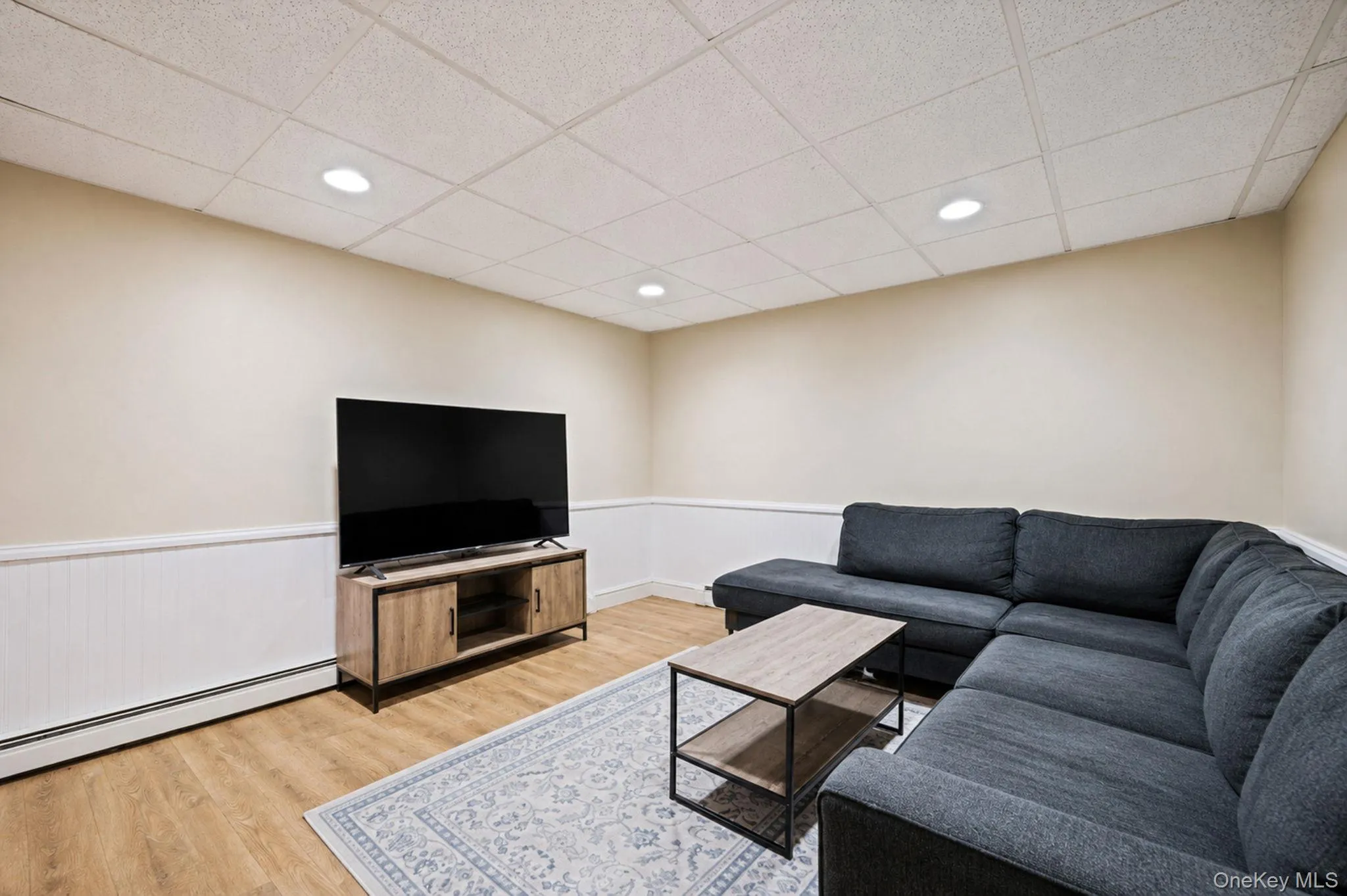 1010 Sipp Avenue, Brookhaven, NY, 6 Bedrooms Bedrooms, 13 Rooms Rooms,3 BathroomsBathrooms,Residential,For Rent,Sipp,0,1012337 1010 Sipp Avenue, Brookhaven, NY, 6 Bedrooms Bedrooms, 13 Rooms Rooms,3 BathroomsBathrooms,Residential,For Rent,Sipp,0,1012337