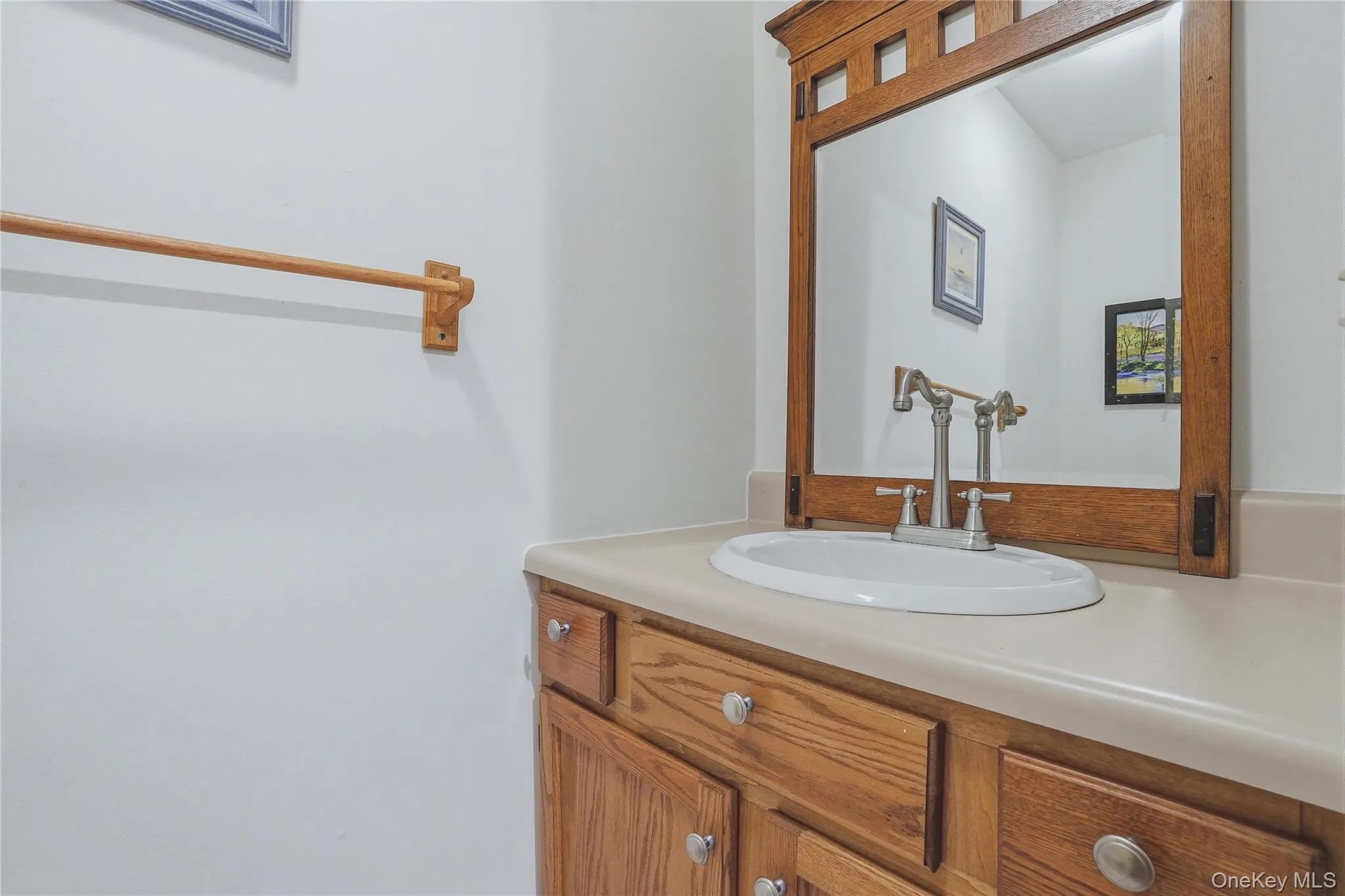 142 Ledge Road, Kingston, NY, 2 Bedrooms Bedrooms, 6 Rooms Rooms,1 BathroomBathrooms,Residential,For Rent,Ledge,0,1012338 142 Ledge Road, Kingston, NY, 2 Bedrooms Bedrooms, 6 Rooms Rooms,1 BathroomBathrooms,Residential,For Rent,Ledge,0,1012338