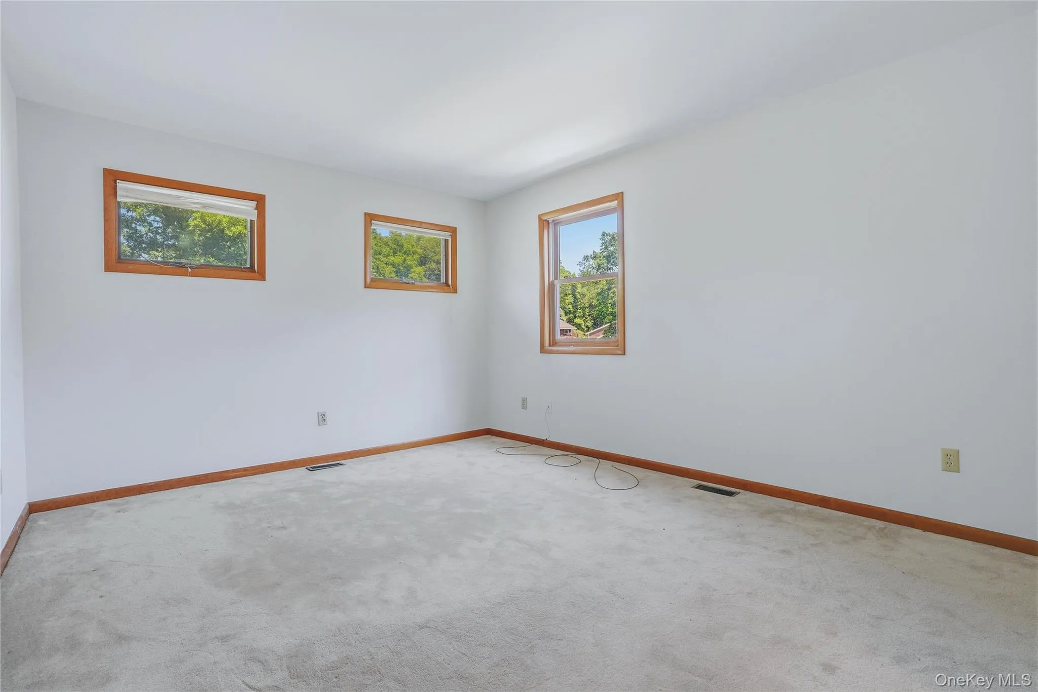 142 Ledge Road, Kingston, NY, 2 Bedrooms Bedrooms, 6 Rooms Rooms,1 BathroomBathrooms,Residential,For Rent,Ledge,0,1012338 142 Ledge Road, Kingston, NY, 2 Bedrooms Bedrooms, 6 Rooms Rooms,1 BathroomBathrooms,Residential,For Rent,Ledge,0,1012338