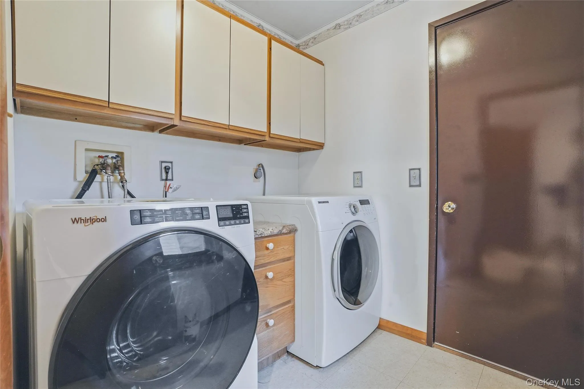 142 Ledge Road, Kingston, NY, 2 Bedrooms Bedrooms, 6 Rooms Rooms,1 BathroomBathrooms,Residential,For Rent,Ledge,0,1012338 142 Ledge Road, Kingston, NY, 2 Bedrooms Bedrooms, 6 Rooms Rooms,1 BathroomBathrooms,Residential,For Rent,Ledge,0,1012338
