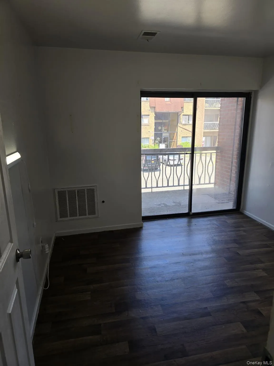 520 Kennedy Drive, Ramapo, NY, 3 Bedrooms Bedrooms, 4 Rooms Rooms,1 BathroomBathrooms,Residential Lease,For Rent,Kennedy,0,1012342 520 Kennedy Drive, Ramapo, NY, 3 Bedrooms Bedrooms, 4 Rooms Rooms,1 BathroomBathrooms,Residential Lease,For Rent,Kennedy,0,1012342