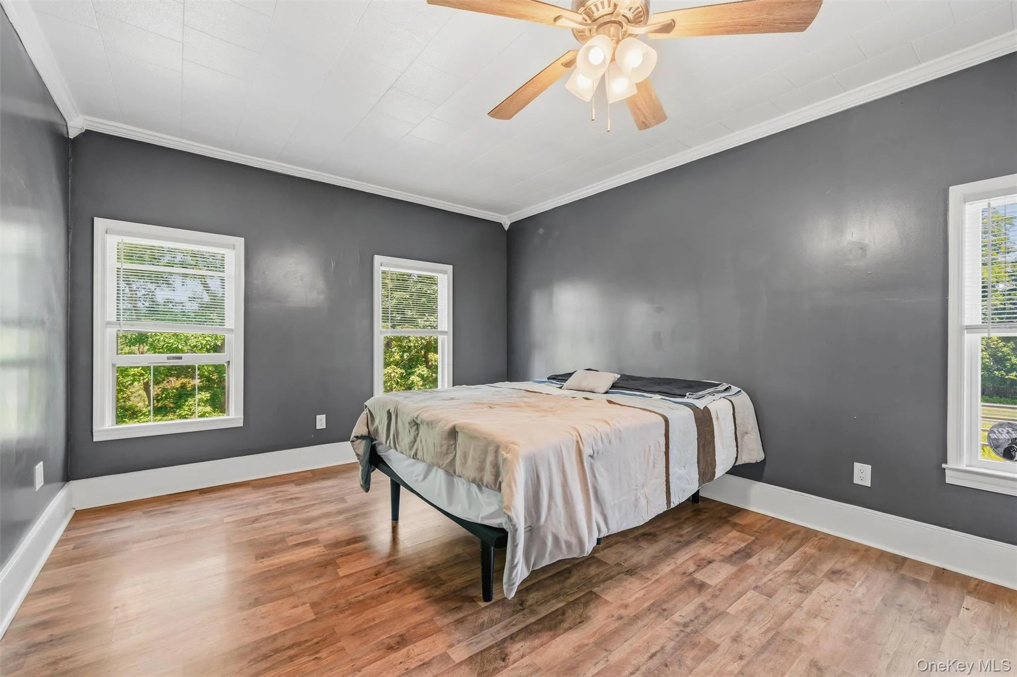 Spacious primary bedroom Spacious primary bedroom