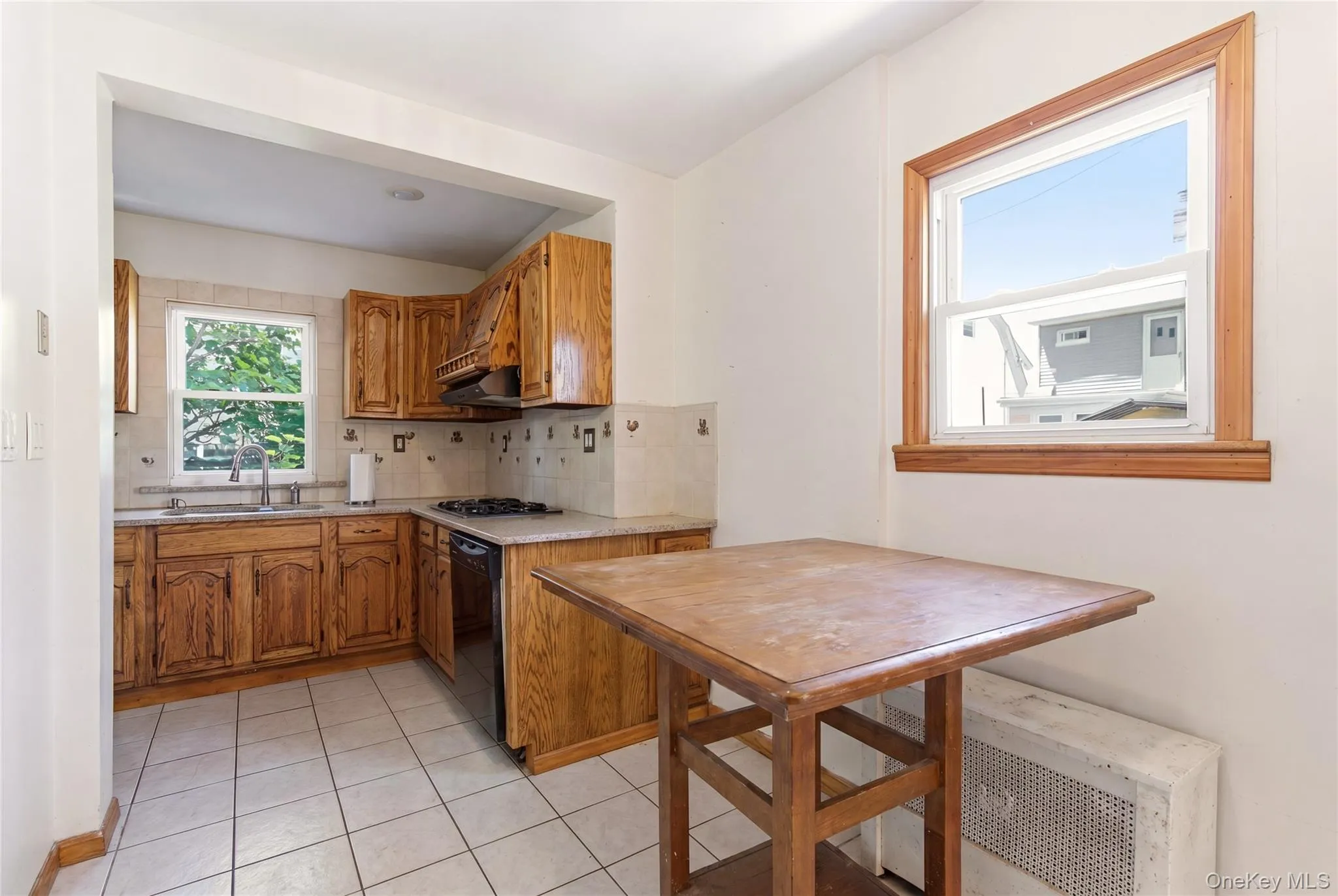 22412 92nd Avenue, New York, NY, 3 Bedrooms Bedrooms, 8 Rooms Rooms,2 BathroomsBathrooms,Residential,For Rent,92nd,0,1012348 22412 92nd Avenue, New York, NY, 3 Bedrooms Bedrooms, 8 Rooms Rooms,2 BathroomsBathrooms,Residential,For Rent,92nd,0,1012348