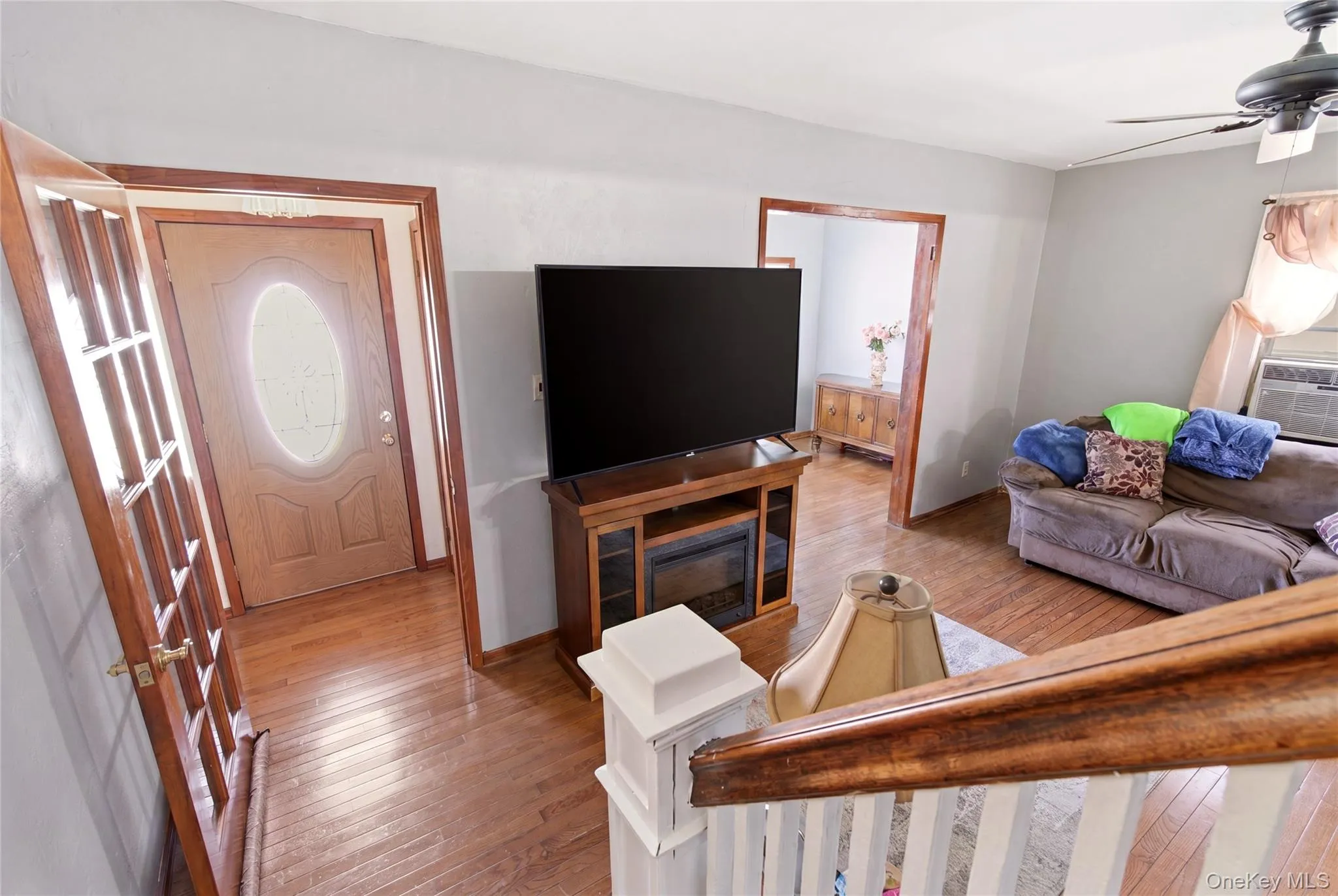 22412 92nd Avenue, New York, NY, 3 Bedrooms Bedrooms, 8 Rooms Rooms,2 BathroomsBathrooms,Residential,For Rent,92nd,0,1012348 22412 92nd Avenue, New York, NY, 3 Bedrooms Bedrooms, 8 Rooms Rooms,2 BathroomsBathrooms,Residential,For Rent,92nd,0,1012348