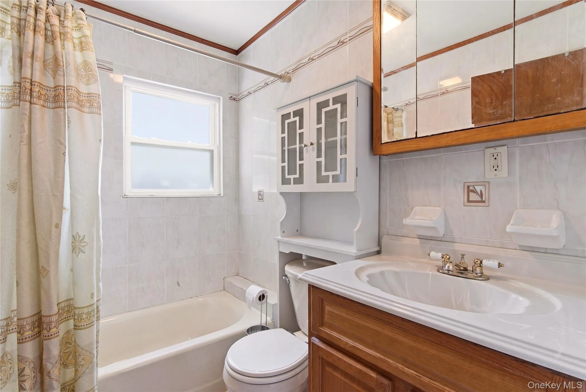 22412 92nd Avenue, New York, NY, 3 Bedrooms Bedrooms, 8 Rooms Rooms,2 BathroomsBathrooms,Residential,For Rent,92nd,0,1012348 22412 92nd Avenue, New York, NY, 3 Bedrooms Bedrooms, 8 Rooms Rooms,2 BathroomsBathrooms,Residential,For Rent,92nd,0,1012348