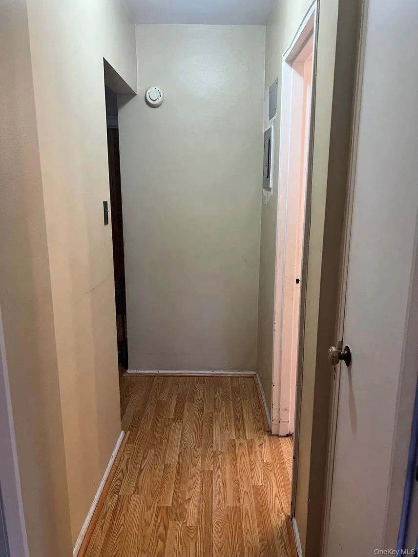 8719 204th Street, New York, NY, 1 Bedroom Bedrooms, 3 Rooms Rooms,1 BathroomBathrooms,Residential,For Rent,204th,0,1012349 8719 204th Street, New York, NY, 1 Bedroom Bedrooms, 3 Rooms Rooms,1 BathroomBathrooms,Residential,For Rent,204th,0,1012349
