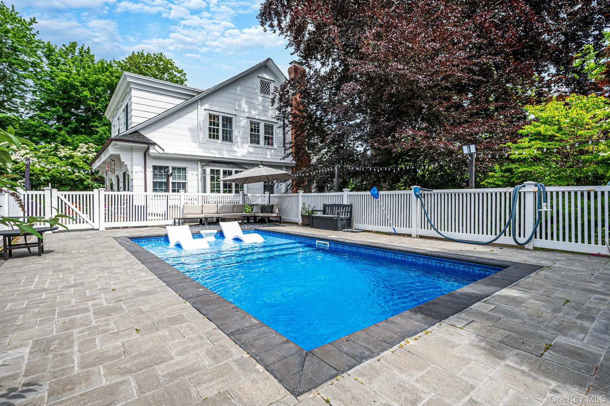 6 New York Avenue, Brookhaven, NY, 3 Bedrooms Bedrooms, 8 Rooms Rooms,2 BathroomsBathrooms,Residential,For Rent,New York,0,1012352 6 New York Avenue, Brookhaven, NY, 3 Bedrooms Bedrooms, 8 Rooms Rooms,2 BathroomsBathrooms,Residential,For Rent,New York,0,1012352