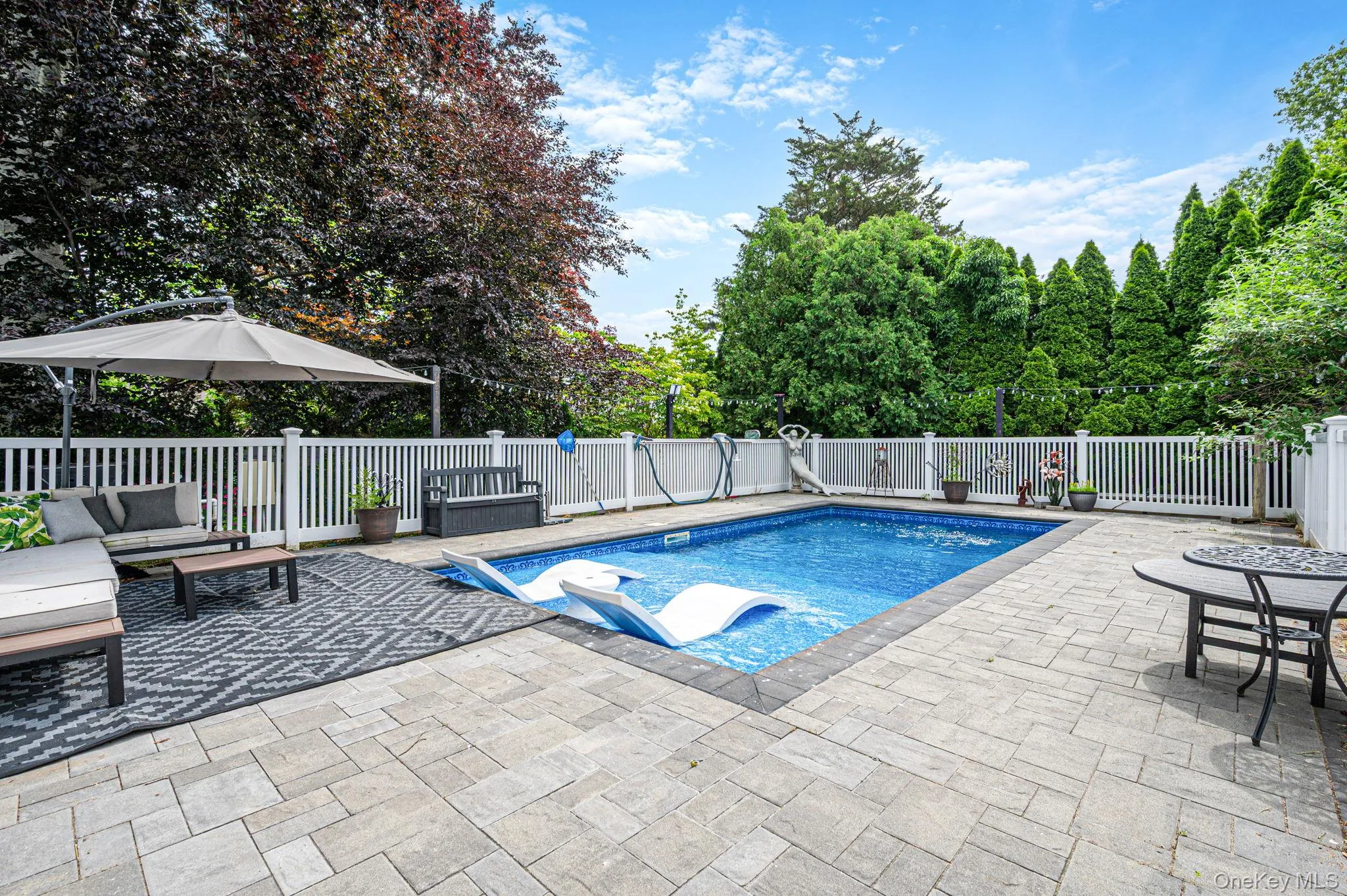 6 New York Avenue, Brookhaven, NY, 3 Bedrooms Bedrooms, 8 Rooms Rooms,2 BathroomsBathrooms,Residential,For Rent,New York,0,1012352 6 New York Avenue, Brookhaven, NY, 3 Bedrooms Bedrooms, 8 Rooms Rooms,2 BathroomsBathrooms,Residential,For Rent,New York,0,1012352