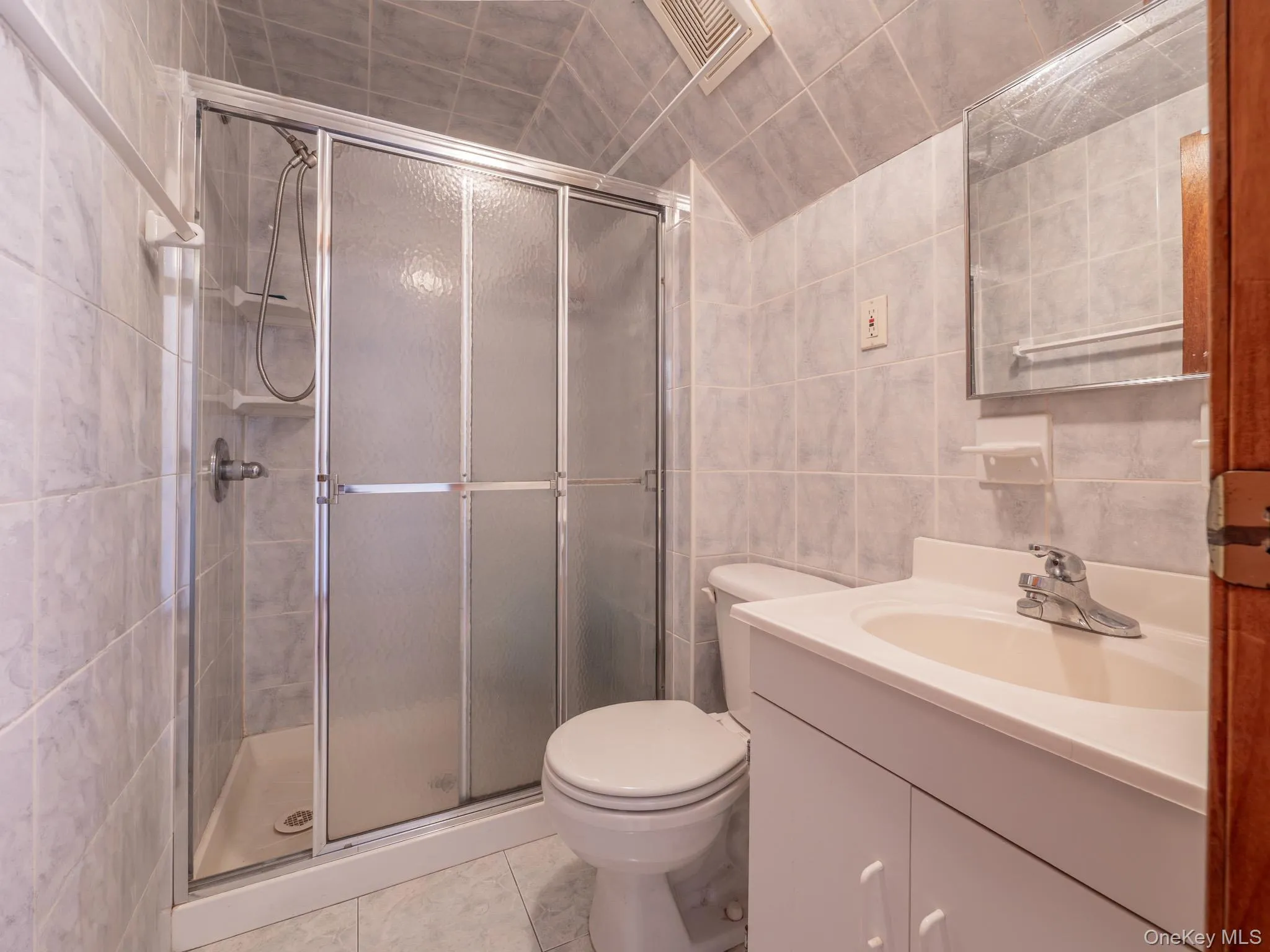7618 172nd Street, New York, NY, 4 Bedrooms Bedrooms, 8 Rooms Rooms,3 BathroomsBathrooms,Residential,For Rent,172nd,0,1012354 7618 172nd Street, New York, NY, 4 Bedrooms Bedrooms, 8 Rooms Rooms,3 BathroomsBathrooms,Residential,For Rent,172nd,0,1012354