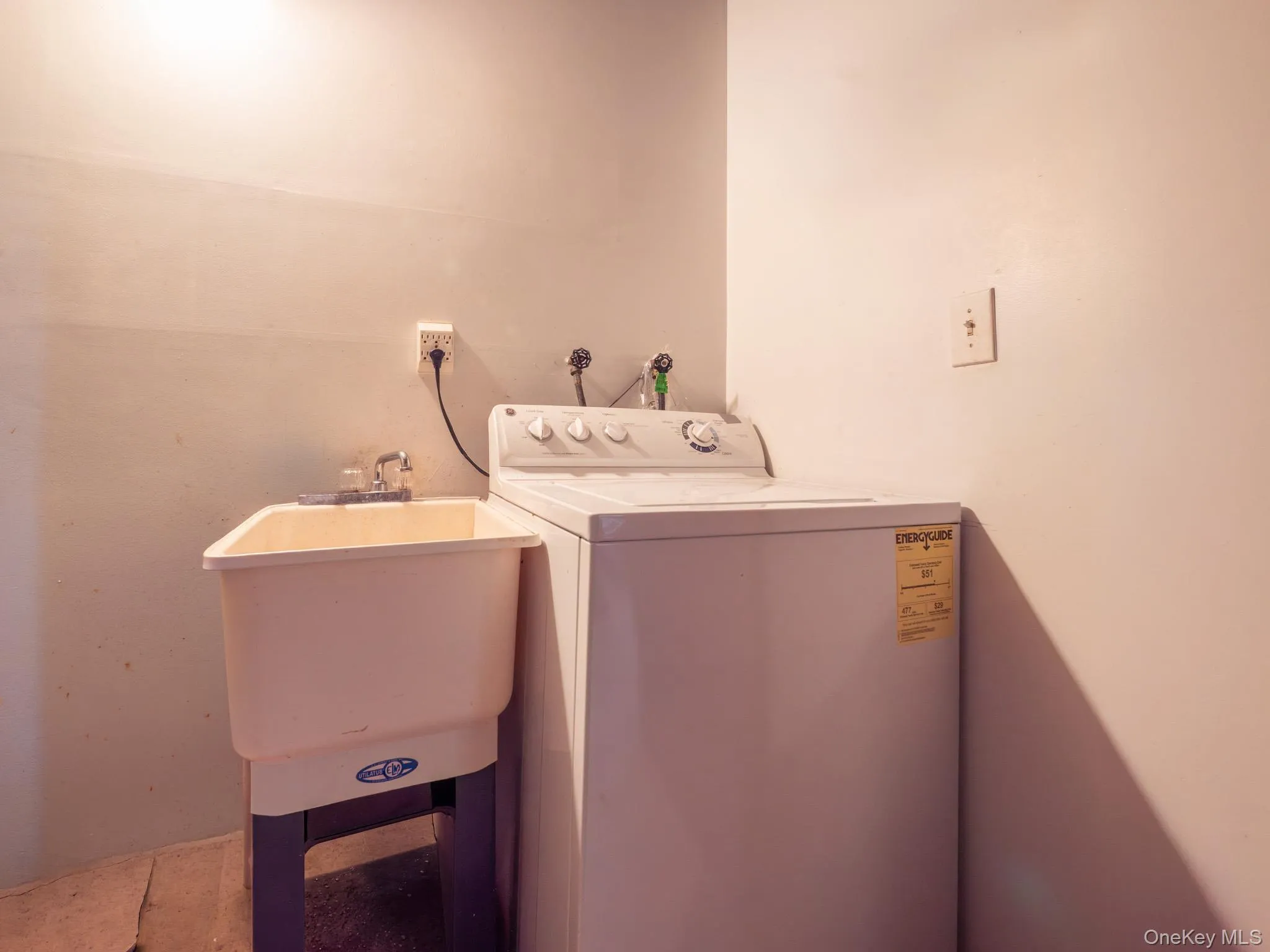 7618 172nd Street, New York, NY, 4 Bedrooms Bedrooms, 8 Rooms Rooms,3 BathroomsBathrooms,Residential,For Rent,172nd,0,1012354 7618 172nd Street, New York, NY, 4 Bedrooms Bedrooms, 8 Rooms Rooms,3 BathroomsBathrooms,Residential,For Rent,172nd,0,1012354