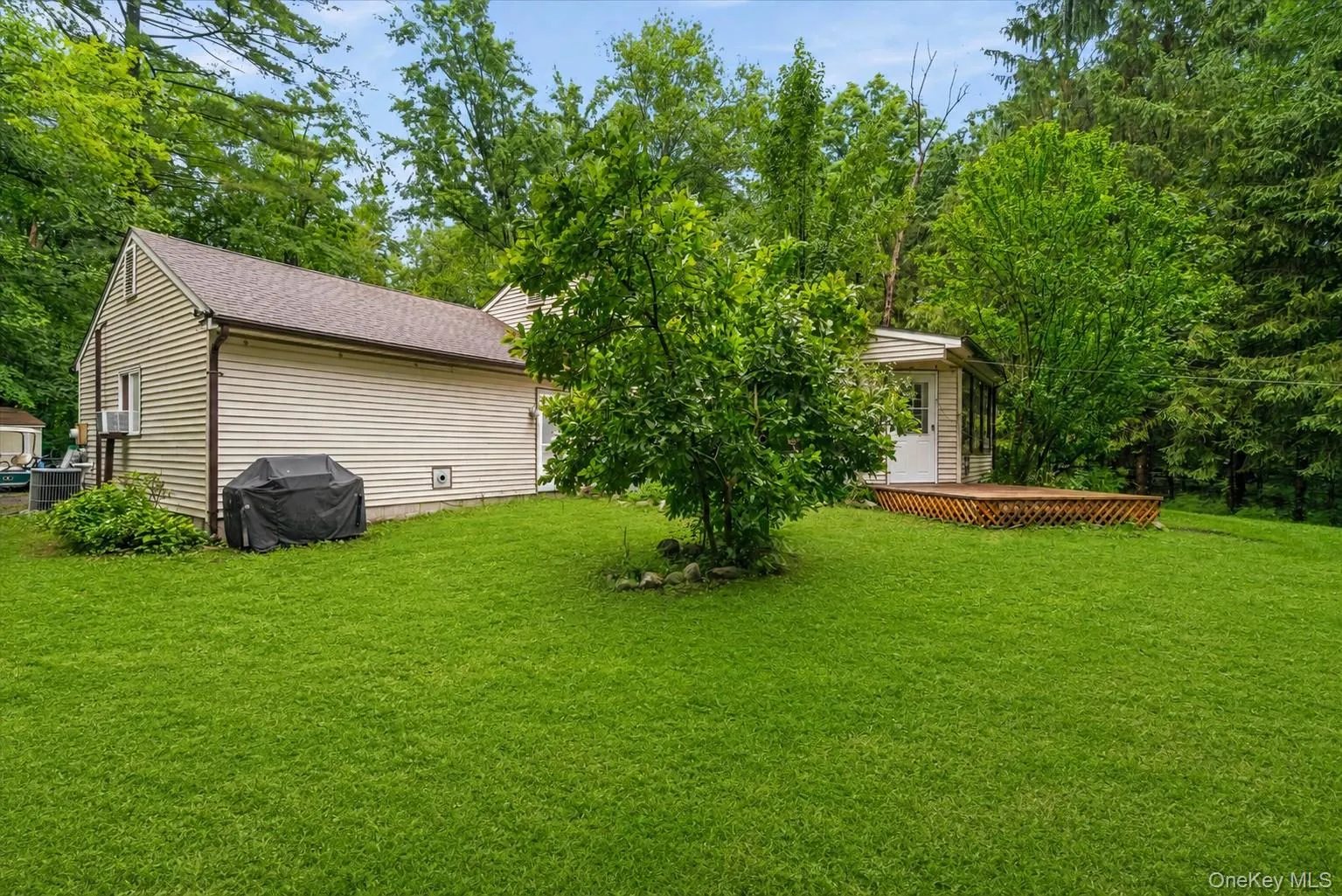 182 Redder Road, Shawangunk, NY, 3 Bedrooms Bedrooms, 8 Rooms Rooms,1 BathroomBathrooms,Residential,For Rent,Redder,0,1012358 182 Redder Road, Shawangunk, NY, 3 Bedrooms Bedrooms, 8 Rooms Rooms,1 BathroomBathrooms,Residential,For Rent,Redder,0,1012358