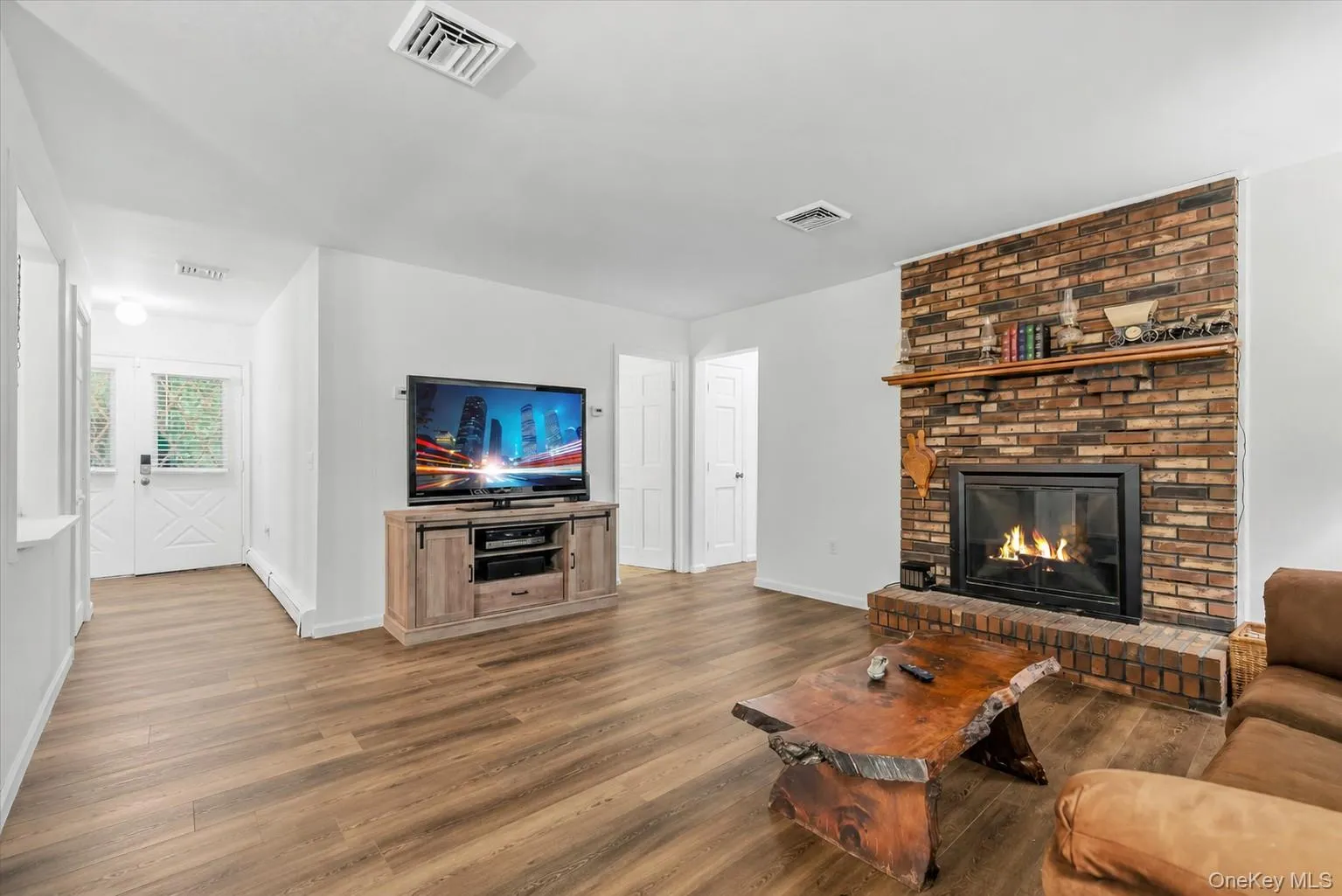 Newly installed hardwood floors in AI but they are in and the exact color. Newly installed hardwood floors in AI but they are in and the exact color.