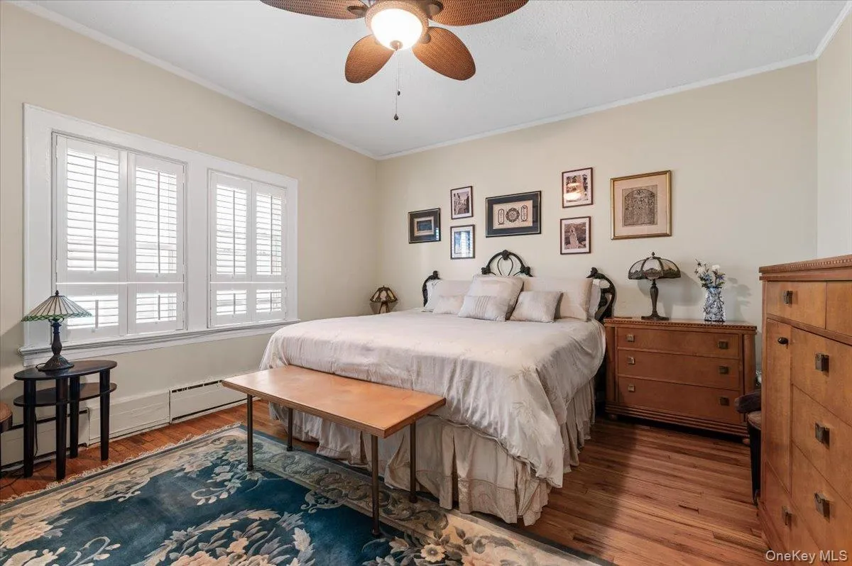 323 Walnut Street, Long Beach, NY, 5 Bedrooms Bedrooms, 13 Rooms Rooms,3 BathroomsBathrooms,Residential,For Rent,Walnut,0,1012359 323 Walnut Street, Long Beach, NY, 5 Bedrooms Bedrooms, 13 Rooms Rooms,3 BathroomsBathrooms,Residential,For Rent,Walnut,0,1012359