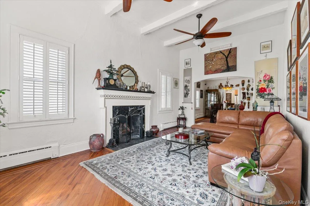 323 Walnut Street, Long Beach, NY, 5 Bedrooms Bedrooms, 13 Rooms Rooms,3 BathroomsBathrooms,Residential,For Rent,Walnut,0,1012359 323 Walnut Street, Long Beach, NY, 5 Bedrooms Bedrooms, 13 Rooms Rooms,3 BathroomsBathrooms,Residential,For Rent,Walnut,0,1012359