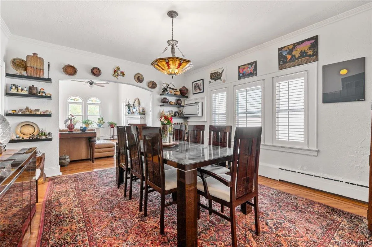 323 Walnut Street, Long Beach, NY, 5 Bedrooms Bedrooms, 13 Rooms Rooms,3 BathroomsBathrooms,Residential,For Rent,Walnut,0,1012359 323 Walnut Street, Long Beach, NY, 5 Bedrooms Bedrooms, 13 Rooms Rooms,3 BathroomsBathrooms,Residential,For Rent,Walnut,0,1012359