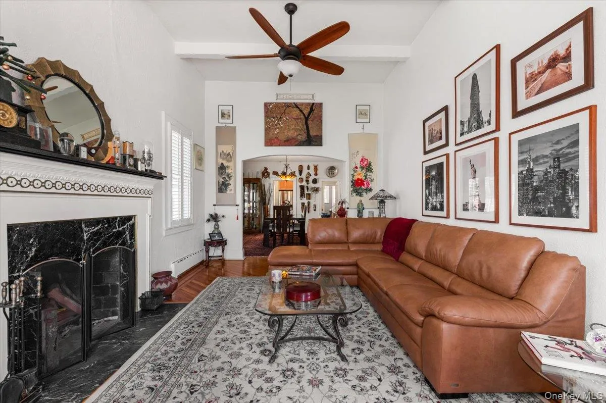 323 Walnut Street, Long Beach, NY, 5 Bedrooms Bedrooms, 13 Rooms Rooms,3 BathroomsBathrooms,Residential,For Rent,Walnut,0,1012359 323 Walnut Street, Long Beach, NY, 5 Bedrooms Bedrooms, 13 Rooms Rooms,3 BathroomsBathrooms,Residential,For Rent,Walnut,0,1012359
