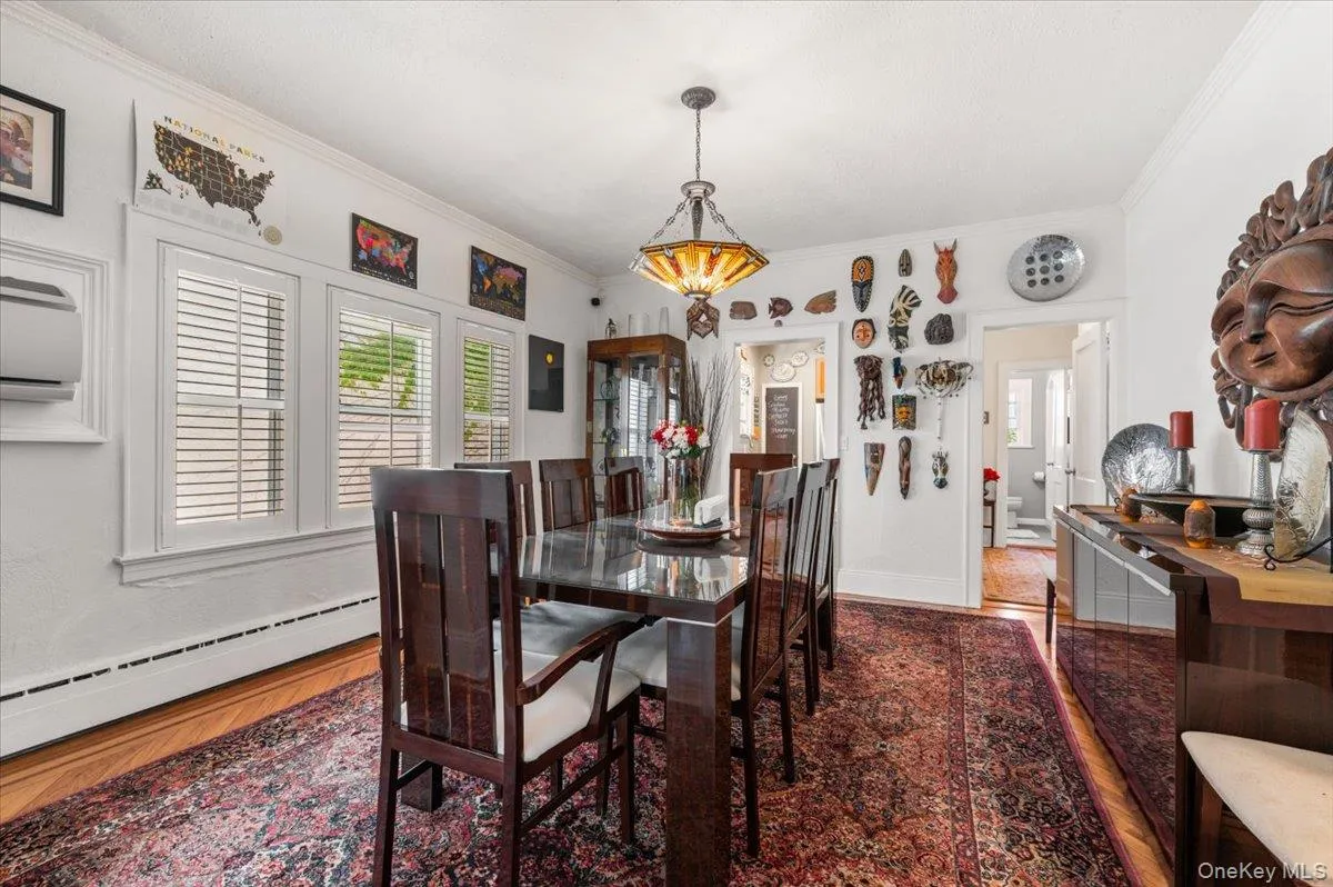 323 Walnut Street, Long Beach, NY, 5 Bedrooms Bedrooms, 13 Rooms Rooms,3 BathroomsBathrooms,Residential,For Rent,Walnut,0,1012359 323 Walnut Street, Long Beach, NY, 5 Bedrooms Bedrooms, 13 Rooms Rooms,3 BathroomsBathrooms,Residential,For Rent,Walnut,0,1012359