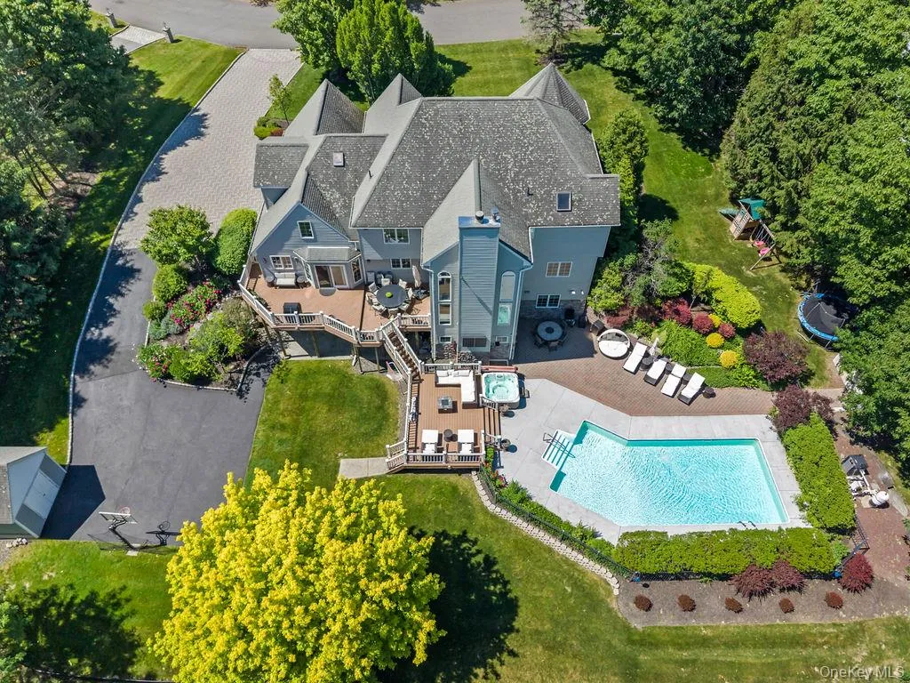 25 Ridge Road, Haverstraw, NY, 7 Bedrooms Bedrooms, 14 Rooms Rooms,4 BathroomsBathrooms,Residential,For Rent,Ridge,0,1012361 25 Ridge Road, Haverstraw, NY, 7 Bedrooms Bedrooms, 14 Rooms Rooms,4 BathroomsBathrooms,Residential,For Rent,Ridge,0,1012361