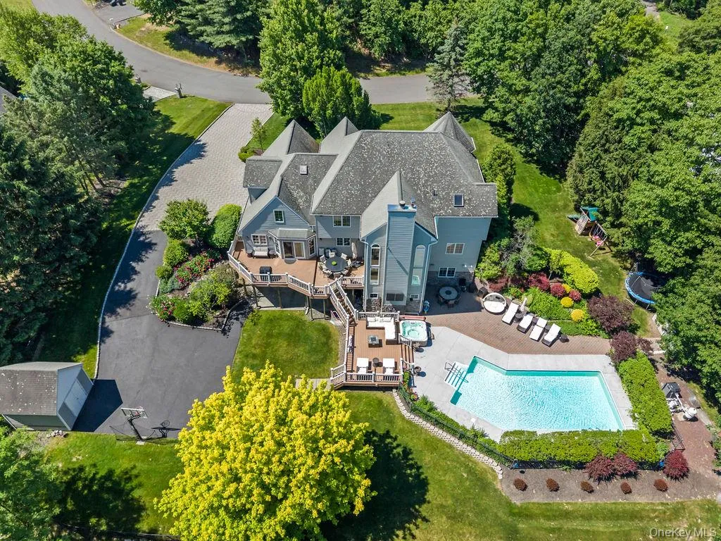 25 Ridge Road, Haverstraw, NY, 7 Bedrooms Bedrooms, 14 Rooms Rooms,4 BathroomsBathrooms,Residential,For Rent,Ridge,0,1012361 25 Ridge Road, Haverstraw, NY, 7 Bedrooms Bedrooms, 14 Rooms Rooms,4 BathroomsBathrooms,Residential,For Rent,Ridge,0,1012361