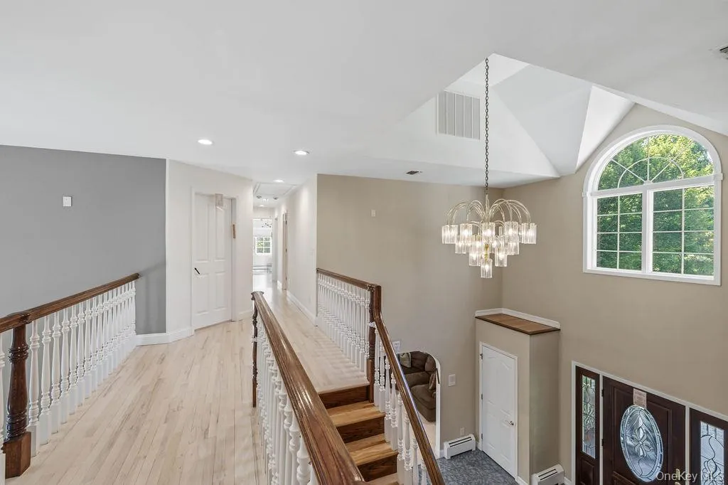 25 Ridge Road, Haverstraw, NY, 7 Bedrooms Bedrooms, 14 Rooms Rooms,4 BathroomsBathrooms,Residential,For Rent,Ridge,0,1012361 25 Ridge Road, Haverstraw, NY, 7 Bedrooms Bedrooms, 14 Rooms Rooms,4 BathroomsBathrooms,Residential,For Rent,Ridge,0,1012361