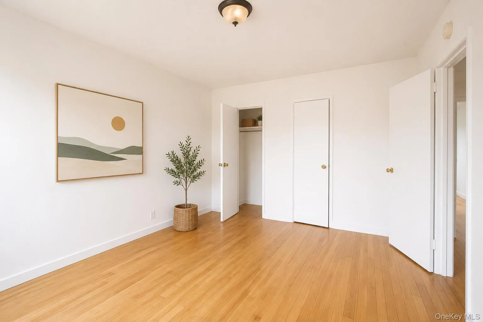 325 Shore Road, Long Beach, NY, 1 Bedroom Bedrooms, 4 Rooms Rooms,1 BathroomBathrooms,Residential Lease,For Rent,Shore,0,1012364 325 Shore Road, Long Beach, NY, 1 Bedroom Bedrooms, 4 Rooms Rooms,1 BathroomBathrooms,Residential Lease,For Rent,Shore,0,1012364