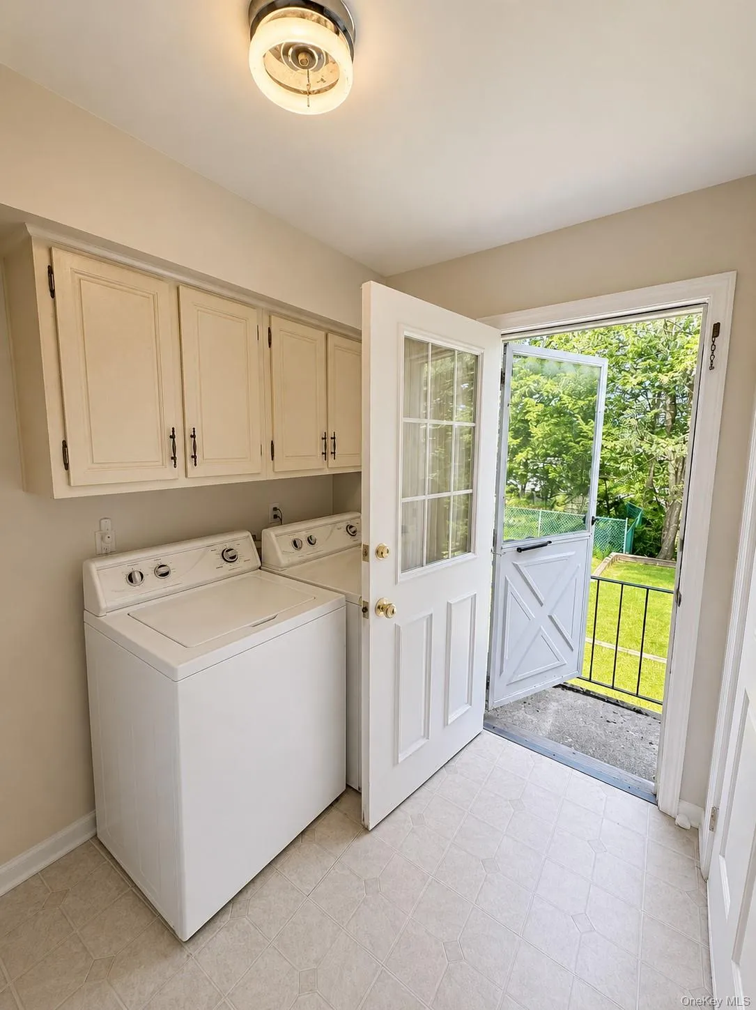 6 Kennedy Terrace, Middletown, NY, 3 Bedrooms Bedrooms, 9 Rooms Rooms,2 BathroomsBathrooms,Residential,For Rent,Kennedy,0,1012365 6 Kennedy Terrace, Middletown, NY, 3 Bedrooms Bedrooms, 9 Rooms Rooms,2 BathroomsBathrooms,Residential,For Rent,Kennedy,0,1012365
