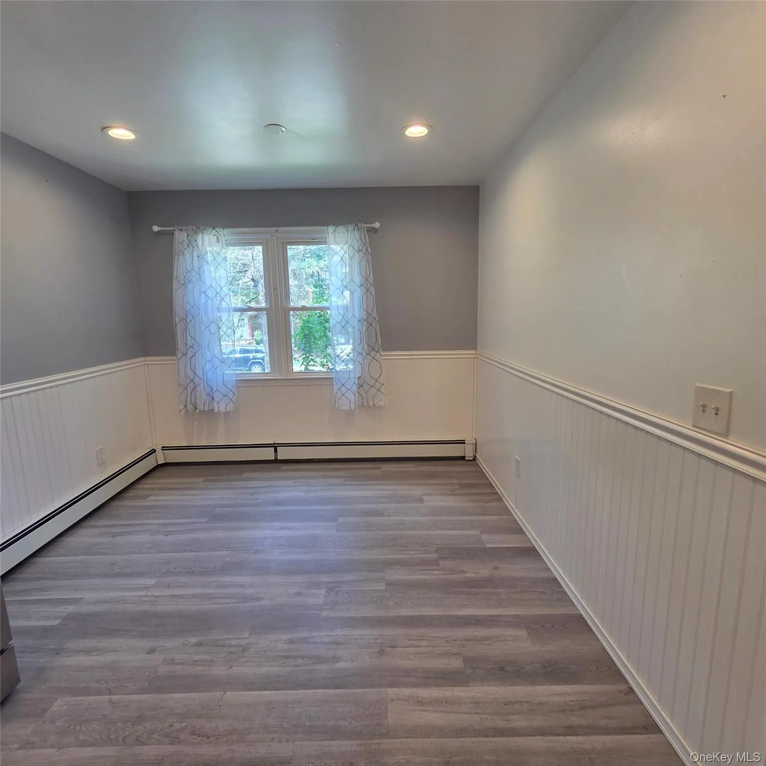 1668 Route 9, Wappinger, NY, 1 Bedroom Bedrooms, 5 Rooms Rooms,1 BathroomBathrooms,Residential Lease,For Rent,Route 9,0,1012371 1668 Route 9, Wappinger, NY, 1 Bedroom Bedrooms, 5 Rooms Rooms,1 BathroomBathrooms,Residential Lease,For Rent,Route 9,0,1012371