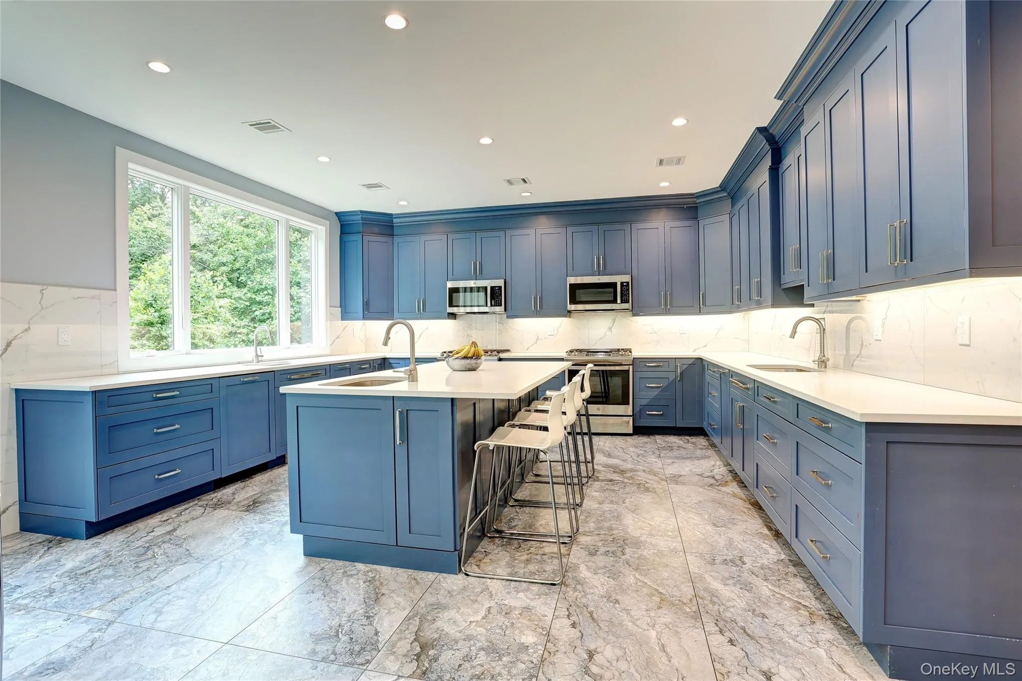 89 Regina Road, Ramapo, NY, 8 Bedrooms Bedrooms, 14 Rooms Rooms,4 BathroomsBathrooms,Residential,For Rent,Regina,0,1012372 89 Regina Road, Ramapo, NY, 8 Bedrooms Bedrooms, 14 Rooms Rooms,4 BathroomsBathrooms,Residential,For Rent,Regina,0,1012372