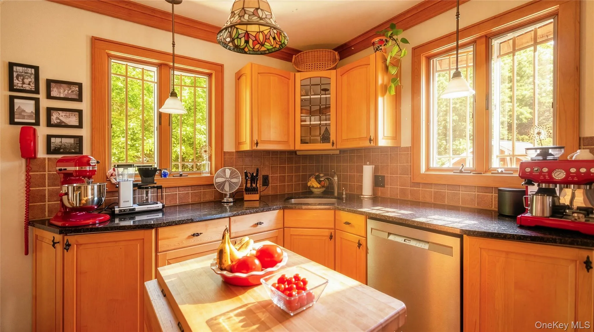 330 Country Road, Brookhaven, NY, 3 Bedrooms Bedrooms, 7 Rooms Rooms,2 BathroomsBathrooms,Residential,For Rent,Country,0,1012373 330 Country Road, Brookhaven, NY, 3 Bedrooms Bedrooms, 7 Rooms Rooms,2 BathroomsBathrooms,Residential,For Rent,Country,0,1012373