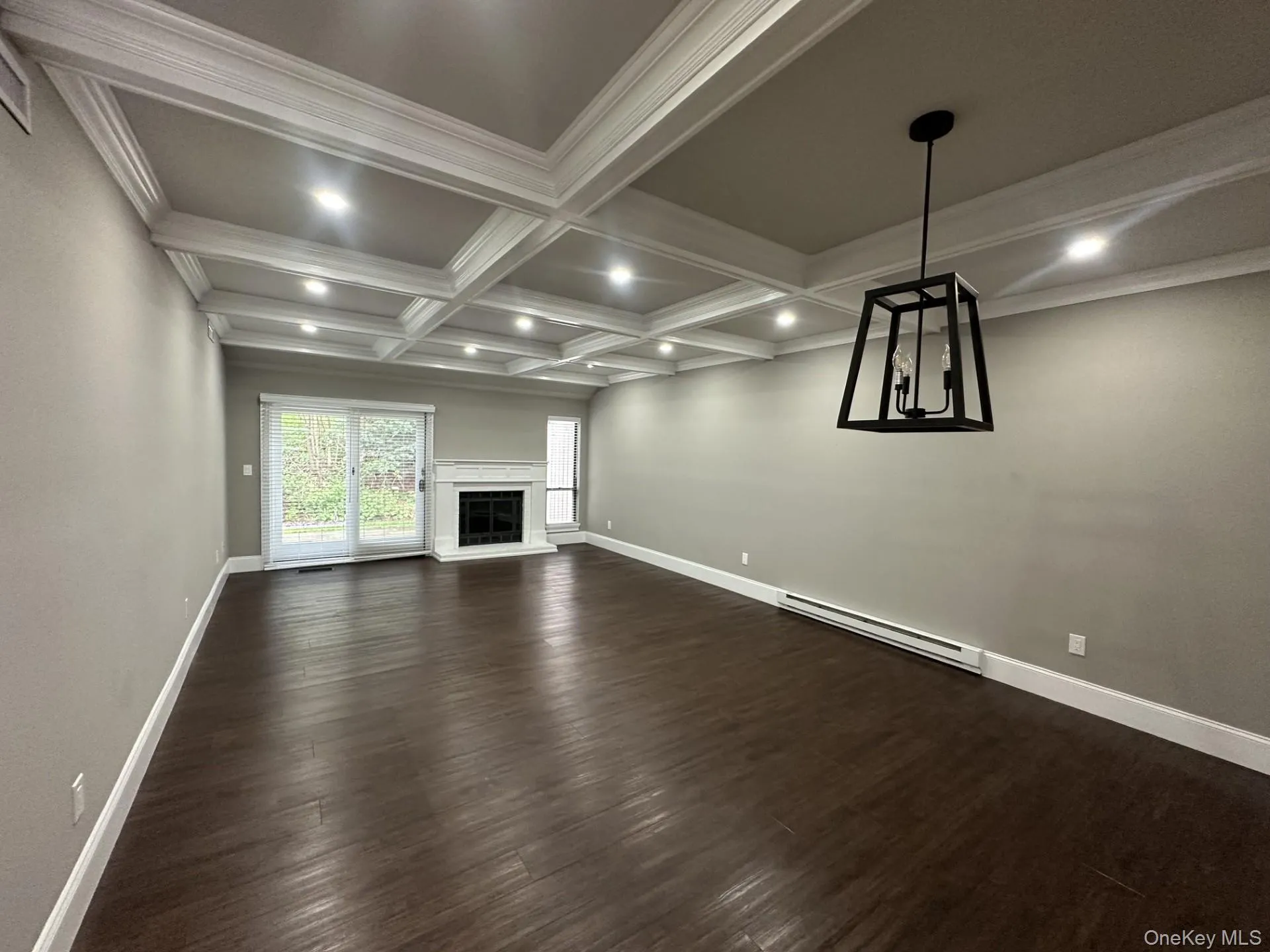 Dining Area / Living Room Dining Area / Living Room