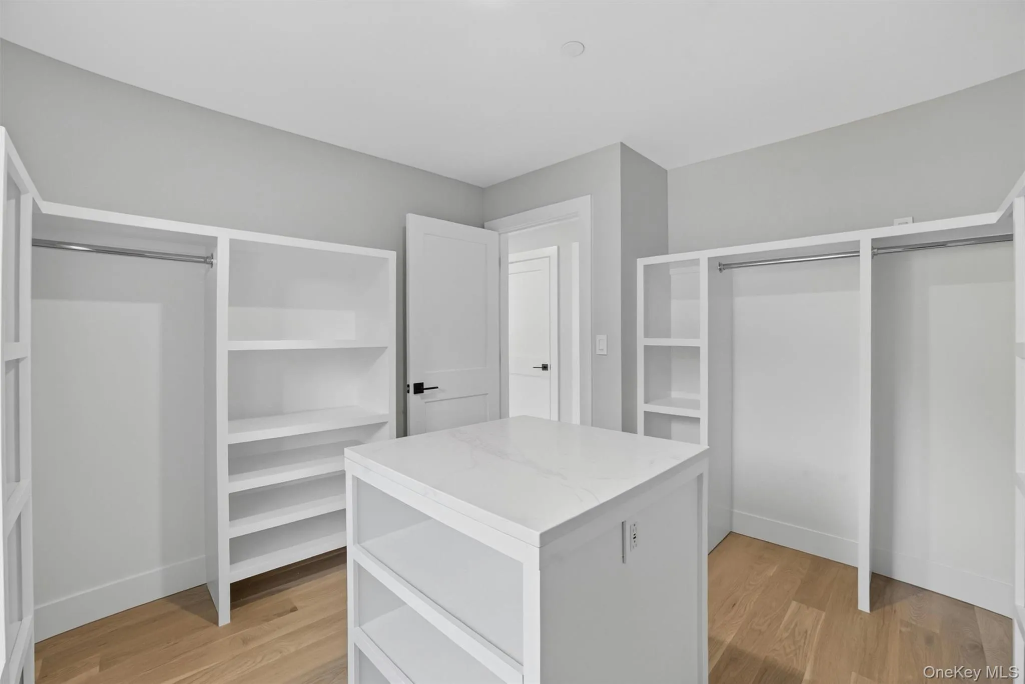 23 Hudson Avenue, Greenburgh, NY, 4 Bedrooms Bedrooms, 7 Rooms Rooms,2 BathroomsBathrooms,Residential Lease,For Rent,Hudson,0,1012377 23 Hudson Avenue, Greenburgh, NY, 4 Bedrooms Bedrooms, 7 Rooms Rooms,2 BathroomsBathrooms,Residential Lease,For Rent,Hudson,0,1012377