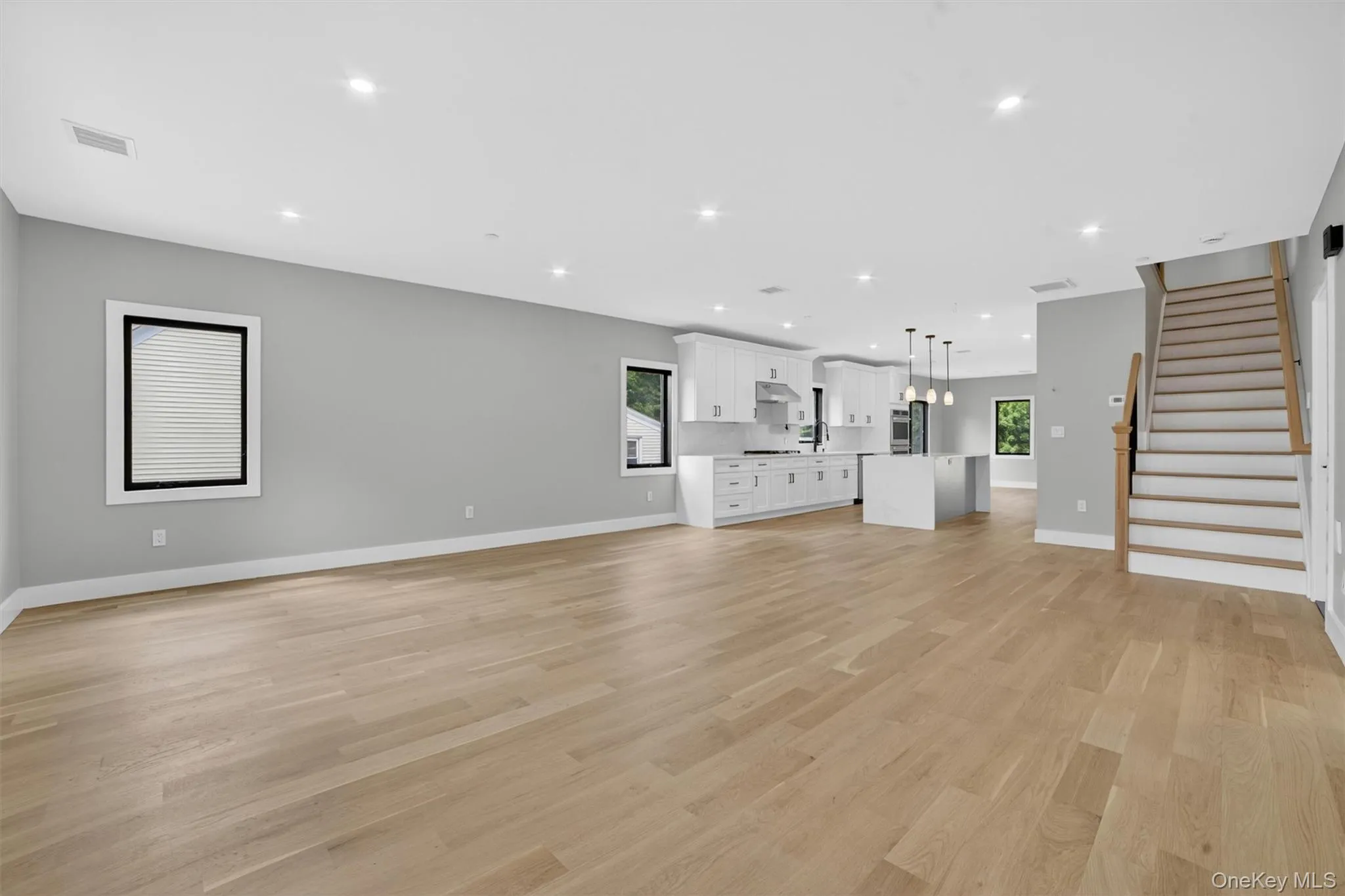 23 Hudson Avenue, Greenburgh, NY, 4 Bedrooms Bedrooms, 7 Rooms Rooms,2 BathroomsBathrooms,Residential Lease,For Rent,Hudson,0,1012377 23 Hudson Avenue, Greenburgh, NY, 4 Bedrooms Bedrooms, 7 Rooms Rooms,2 BathroomsBathrooms,Residential Lease,For Rent,Hudson,0,1012377
