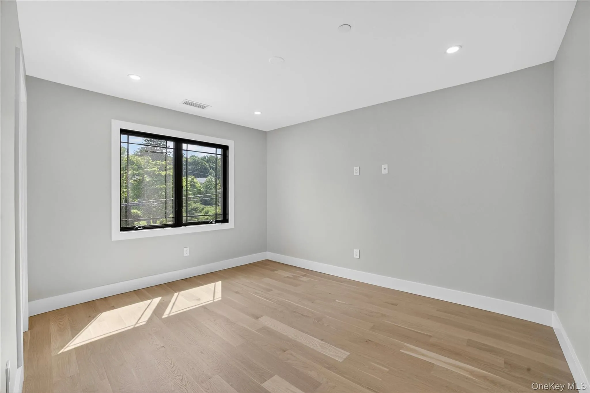 23 Hudson Avenue, Greenburgh, NY, 4 Bedrooms Bedrooms, 7 Rooms Rooms,2 BathroomsBathrooms,Residential Lease,For Rent,Hudson,0,1012377 23 Hudson Avenue, Greenburgh, NY, 4 Bedrooms Bedrooms, 7 Rooms Rooms,2 BathroomsBathrooms,Residential Lease,For Rent,Hudson,0,1012377