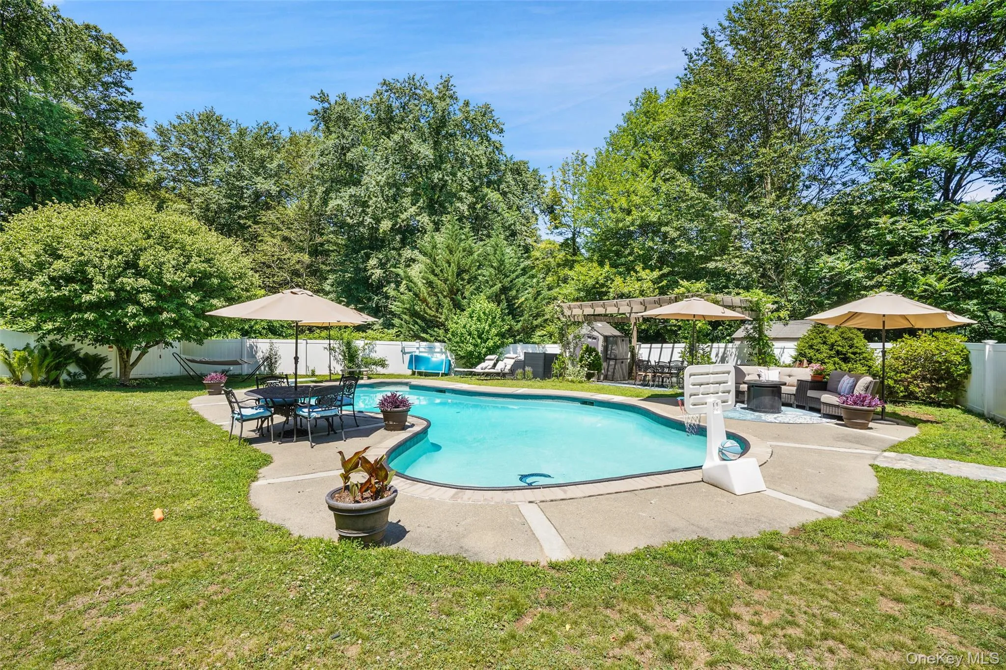 1 Annarock Drive, Somers, NY, 5 Bedrooms Bedrooms, 10 Rooms Rooms,3 BathroomsBathrooms,Residential,For Rent,Annarock,0,1012382 1 Annarock Drive, Somers, NY, 5 Bedrooms Bedrooms, 10 Rooms Rooms,3 BathroomsBathrooms,Residential,For Rent,Annarock,0,1012382