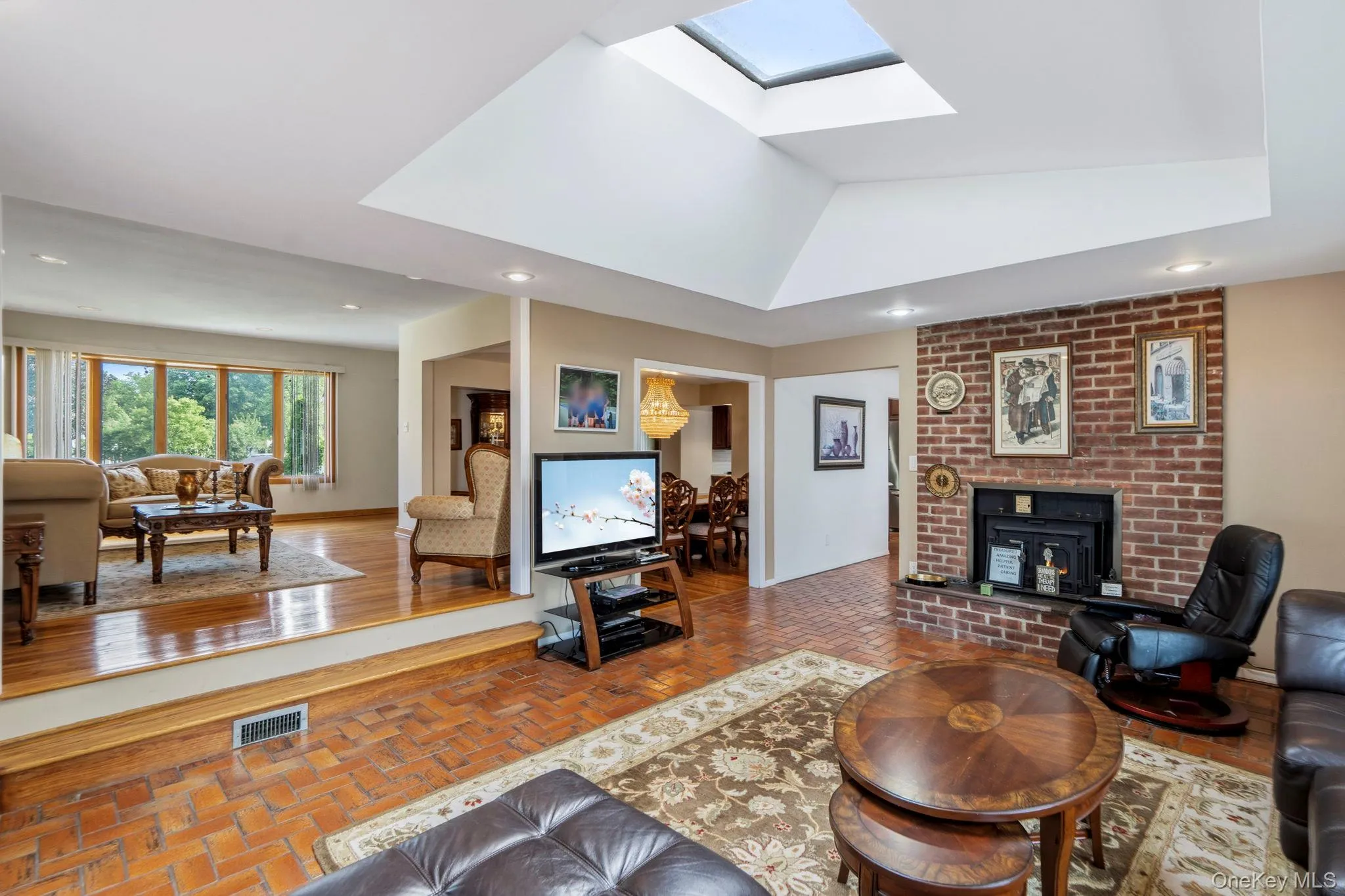 45 Mildred Court, Oyster Bay, NY, 4 Bedrooms Bedrooms, 9 Rooms Rooms,2 BathroomsBathrooms,Residential,For Rent,Mildred,0,1012383 45 Mildred Court, Oyster Bay, NY, 4 Bedrooms Bedrooms, 9 Rooms Rooms,2 BathroomsBathrooms,Residential,For Rent,Mildred,0,1012383