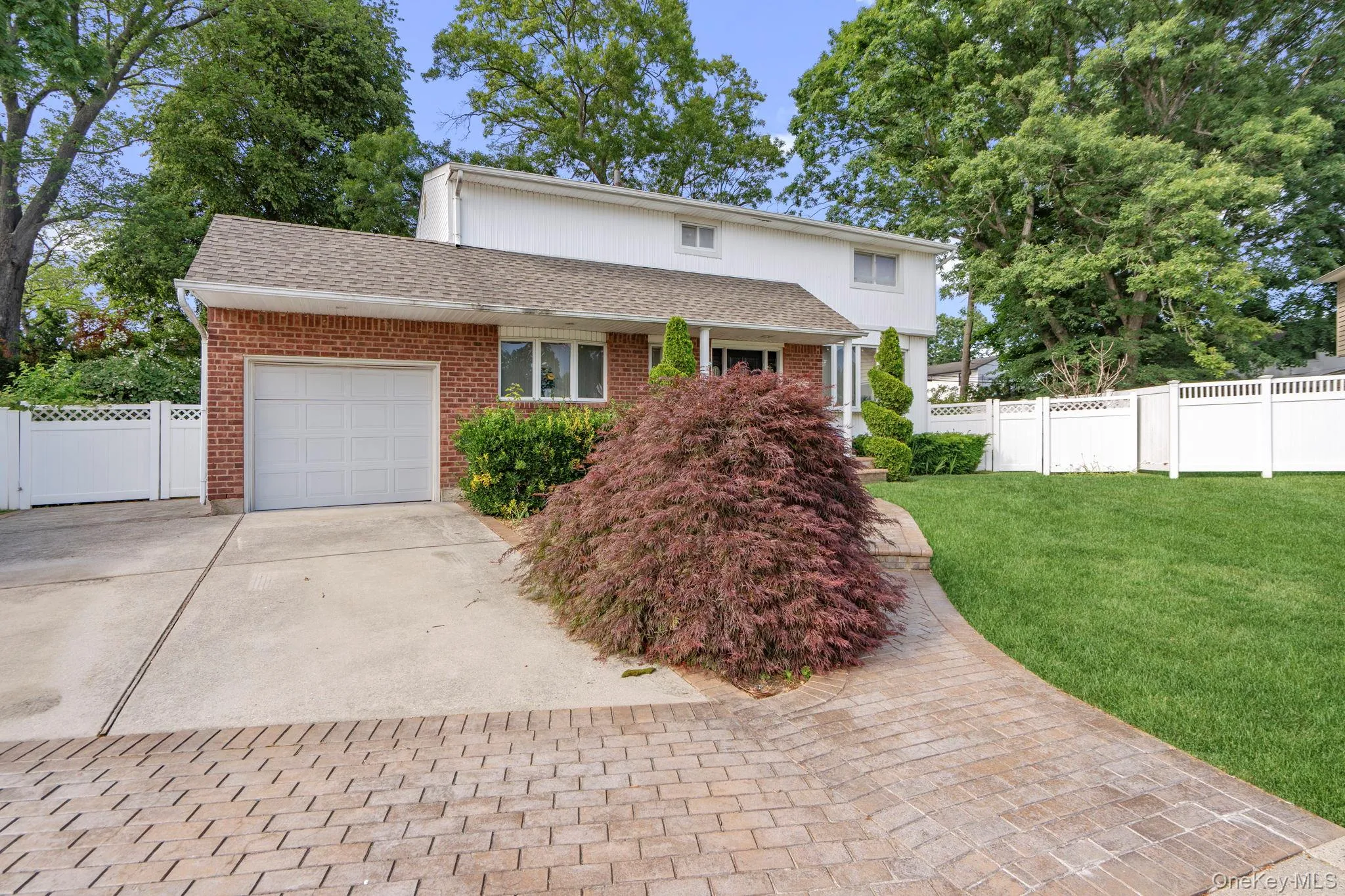 45 Mildred Court, Oyster Bay, NY, 4 Bedrooms Bedrooms, 9 Rooms Rooms,2 BathroomsBathrooms,Residential,For Rent,Mildred,0,1012383 45 Mildred Court, Oyster Bay, NY, 4 Bedrooms Bedrooms, 9 Rooms Rooms,2 BathroomsBathrooms,Residential,For Rent,Mildred,0,1012383