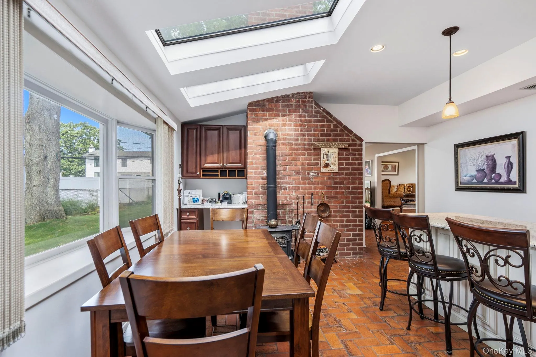 45 Mildred Court, Oyster Bay, NY, 4 Bedrooms Bedrooms, 9 Rooms Rooms,2 BathroomsBathrooms,Residential,For Rent,Mildred,0,1012383 45 Mildred Court, Oyster Bay, NY, 4 Bedrooms Bedrooms, 9 Rooms Rooms,2 BathroomsBathrooms,Residential,For Rent,Mildred,0,1012383
