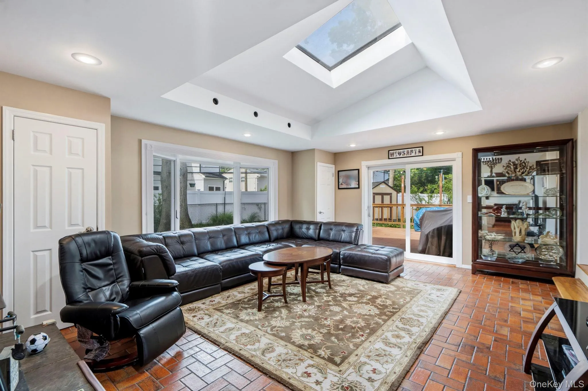 45 Mildred Court, Oyster Bay, NY, 4 Bedrooms Bedrooms, 9 Rooms Rooms,2 BathroomsBathrooms,Residential,For Rent,Mildred,0,1012383 45 Mildred Court, Oyster Bay, NY, 4 Bedrooms Bedrooms, 9 Rooms Rooms,2 BathroomsBathrooms,Residential,For Rent,Mildred,0,1012383